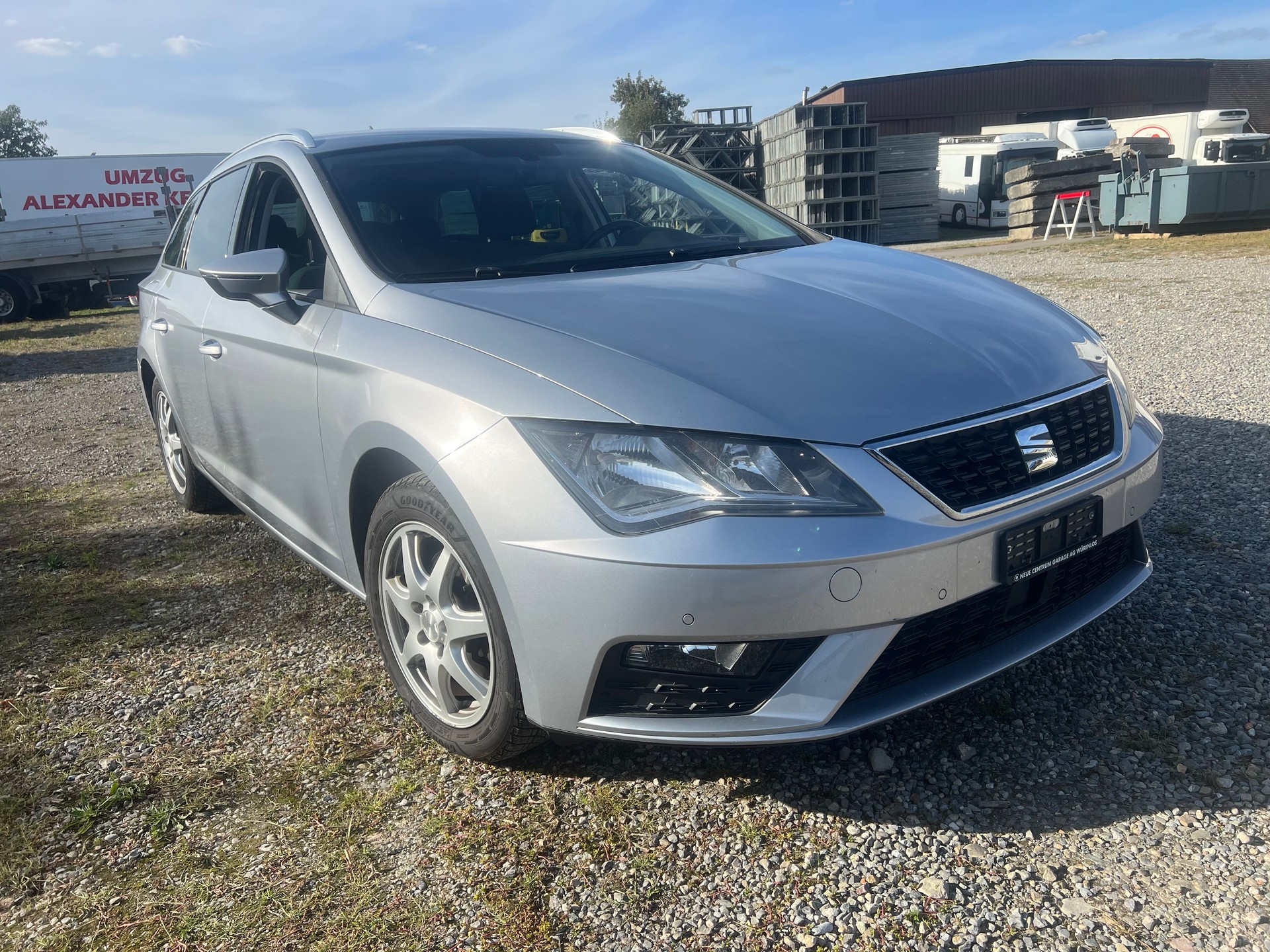 SEAT Leon 1.6 TDI CR Style DSG-image-2