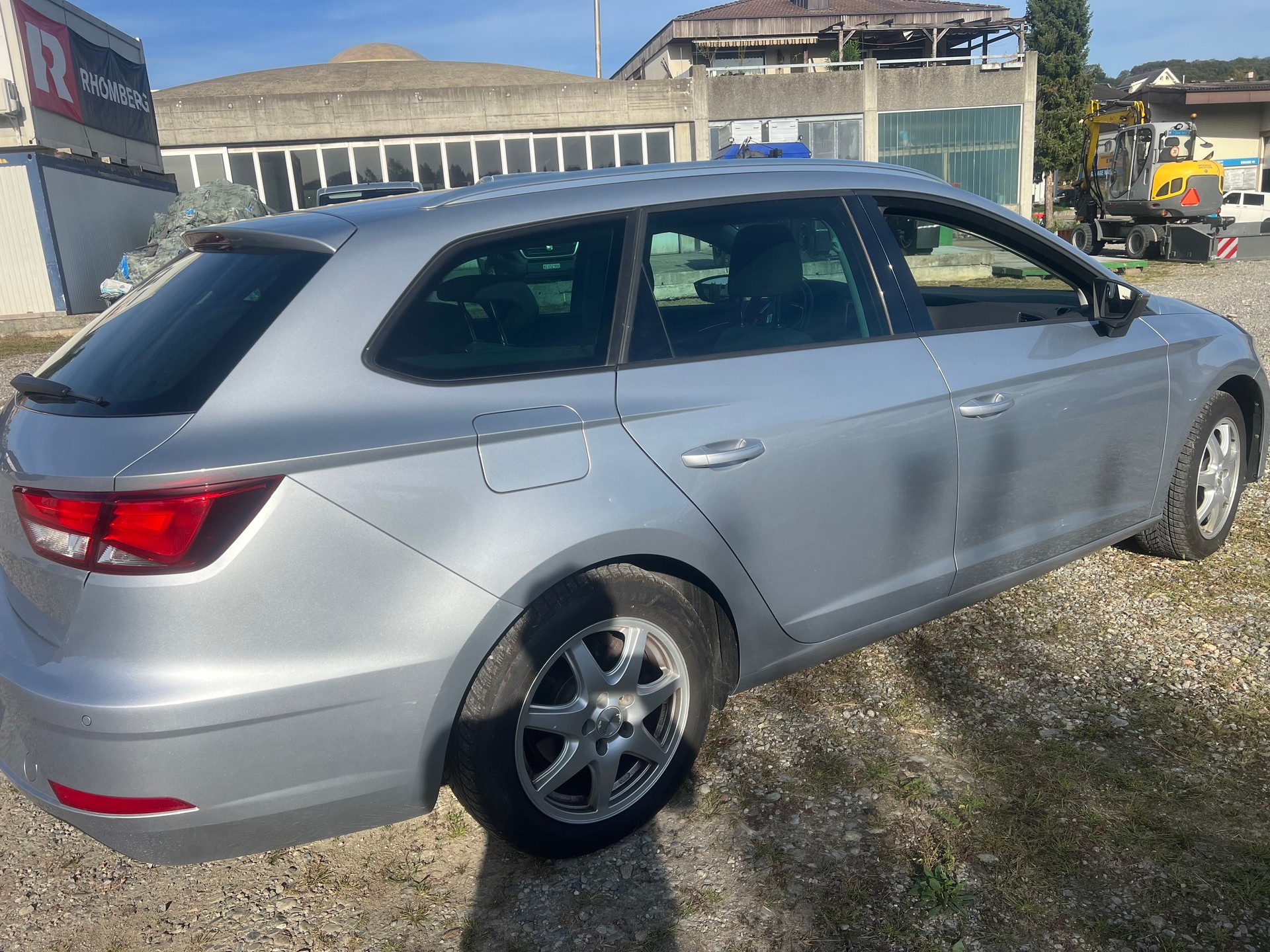 SEAT Leon 1.6 TDI CR Style DSG-image-4