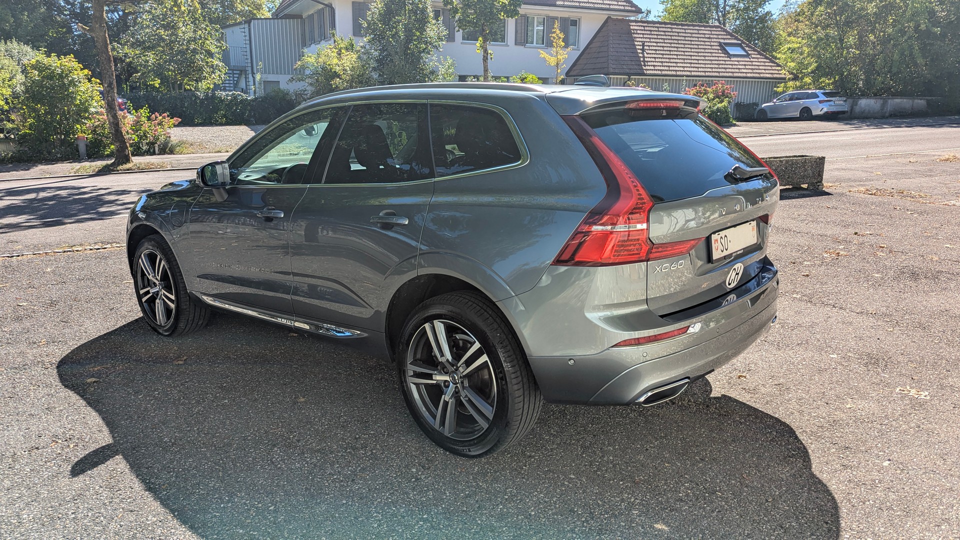 VOLVO 2.0 T8 TE Inscription eAWD-image-2