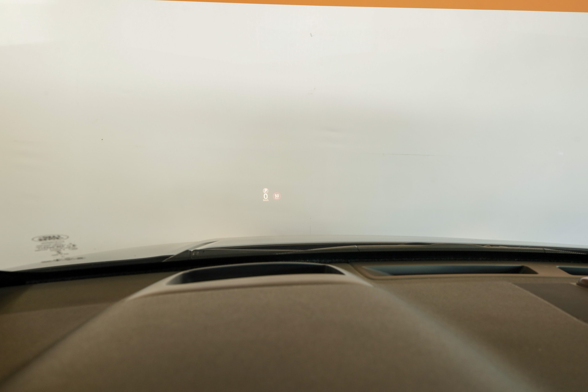 LAND ROVER Discovery Sport 2.0 Si4 HSE Luxury AT9-image-16