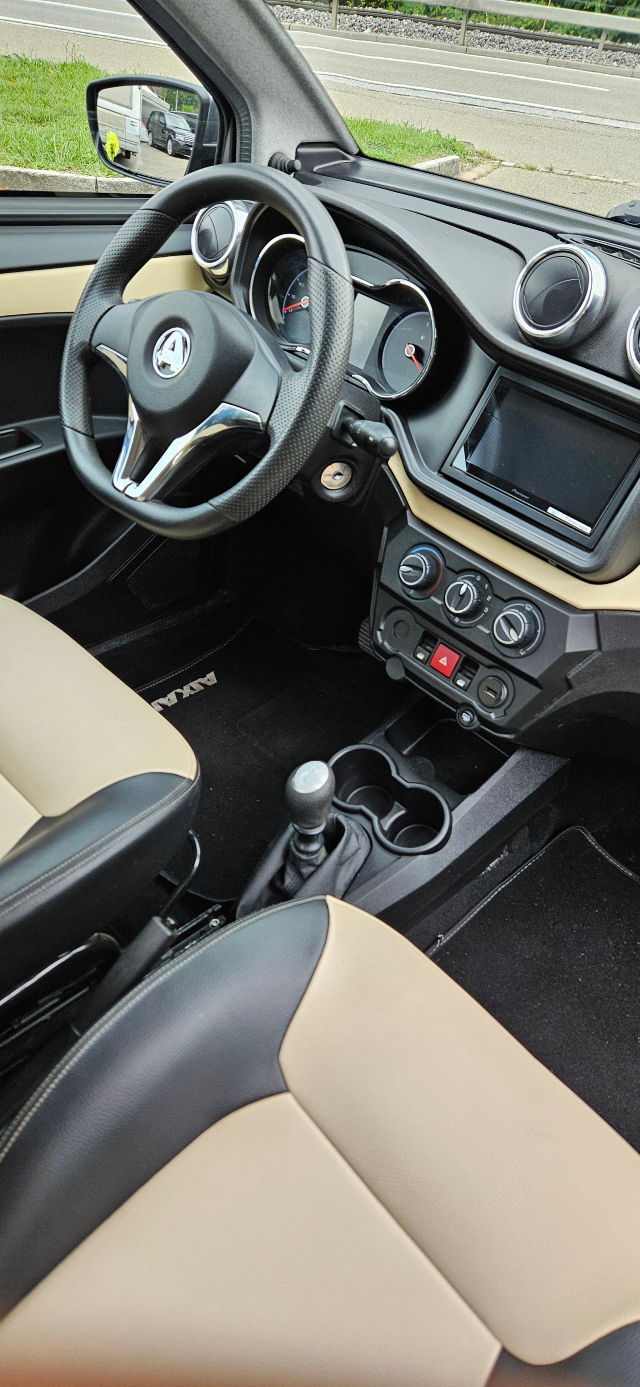 AIXAM S9-image-15