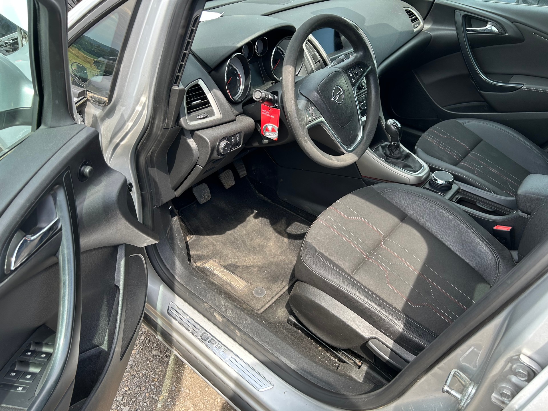 OPEL Astra ST 1.4i 16V Turbo Anniversary Ed.-image-10