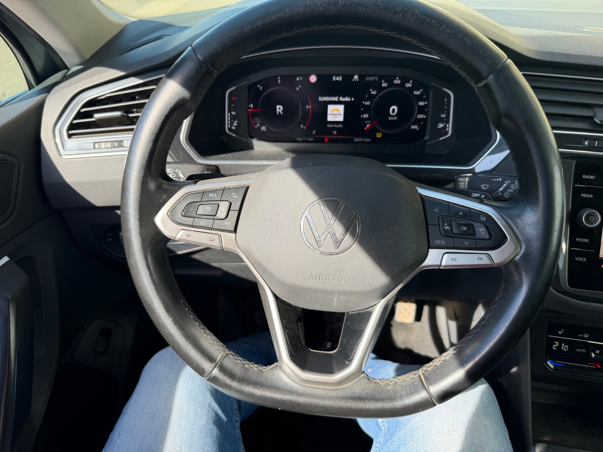 VW Tiguan 2.0 TDI SCR Life 4Motion DSG-image-12