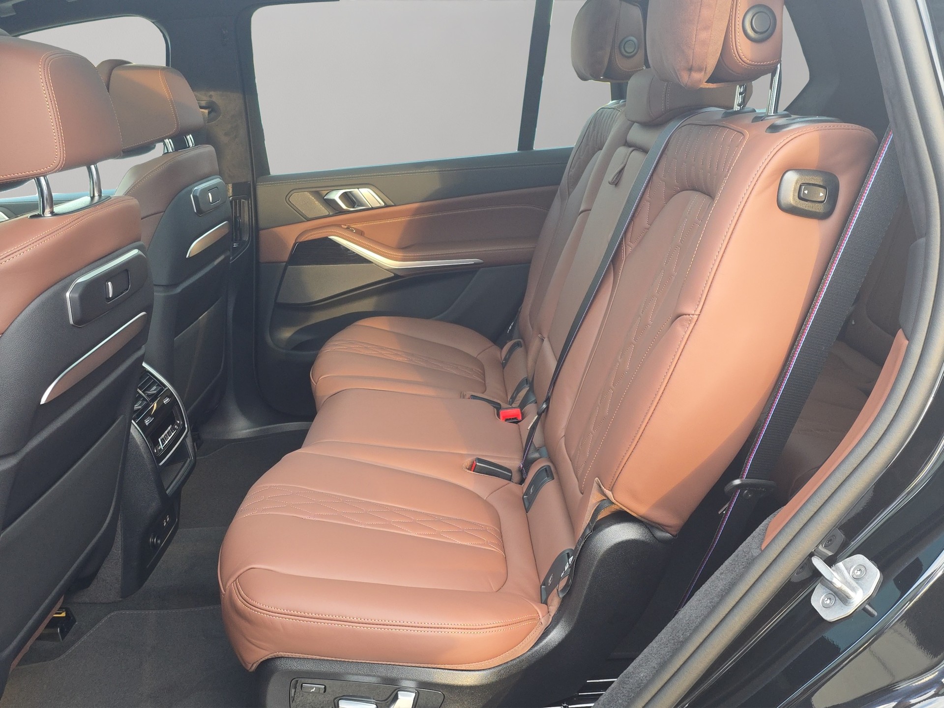 BMW X7 xDrive 48V 40d M Sport Pro Steptronic-image-16