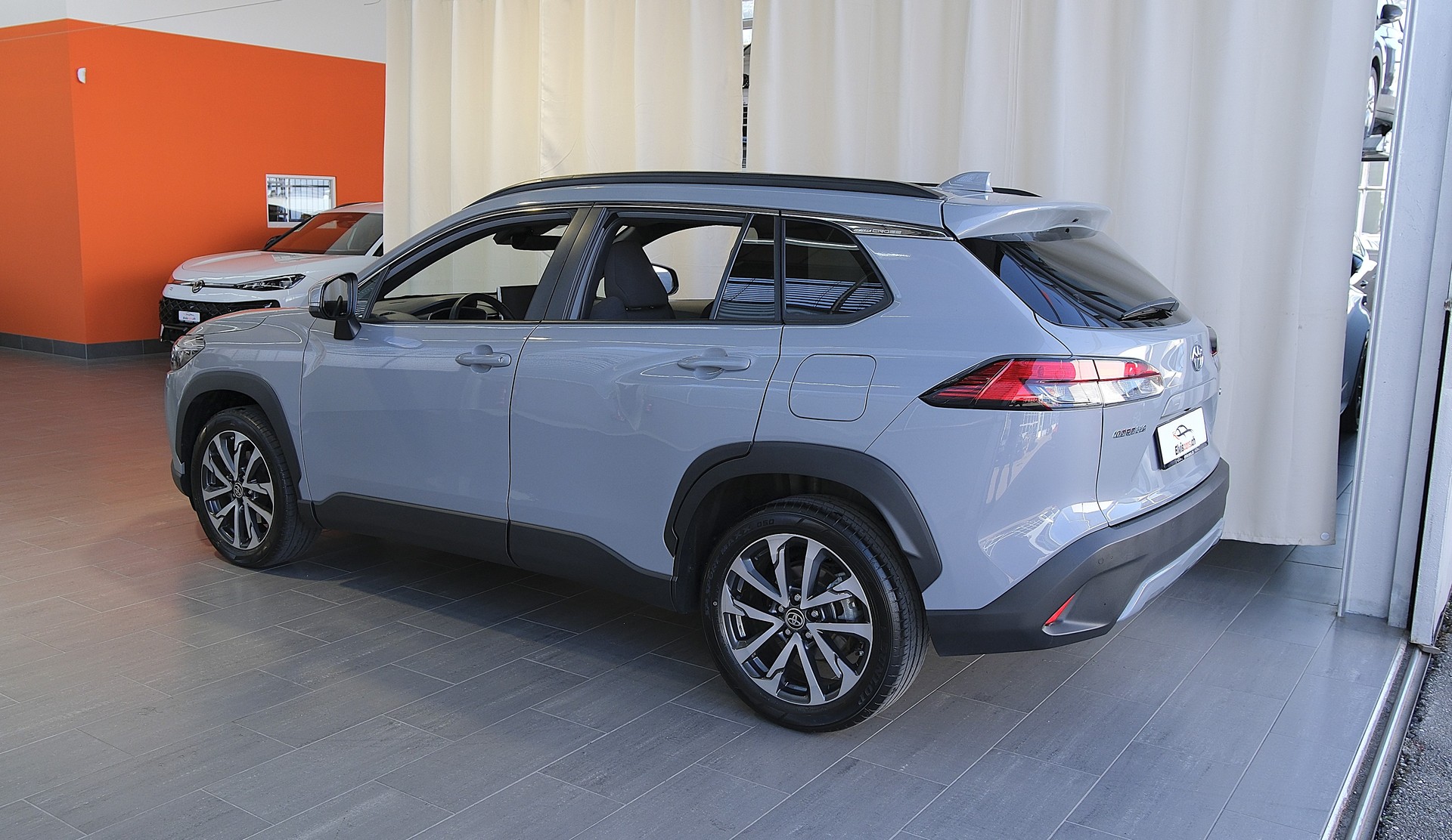 TOYOTA Corolla Cross 2.0 Trend e-CVT-image-9