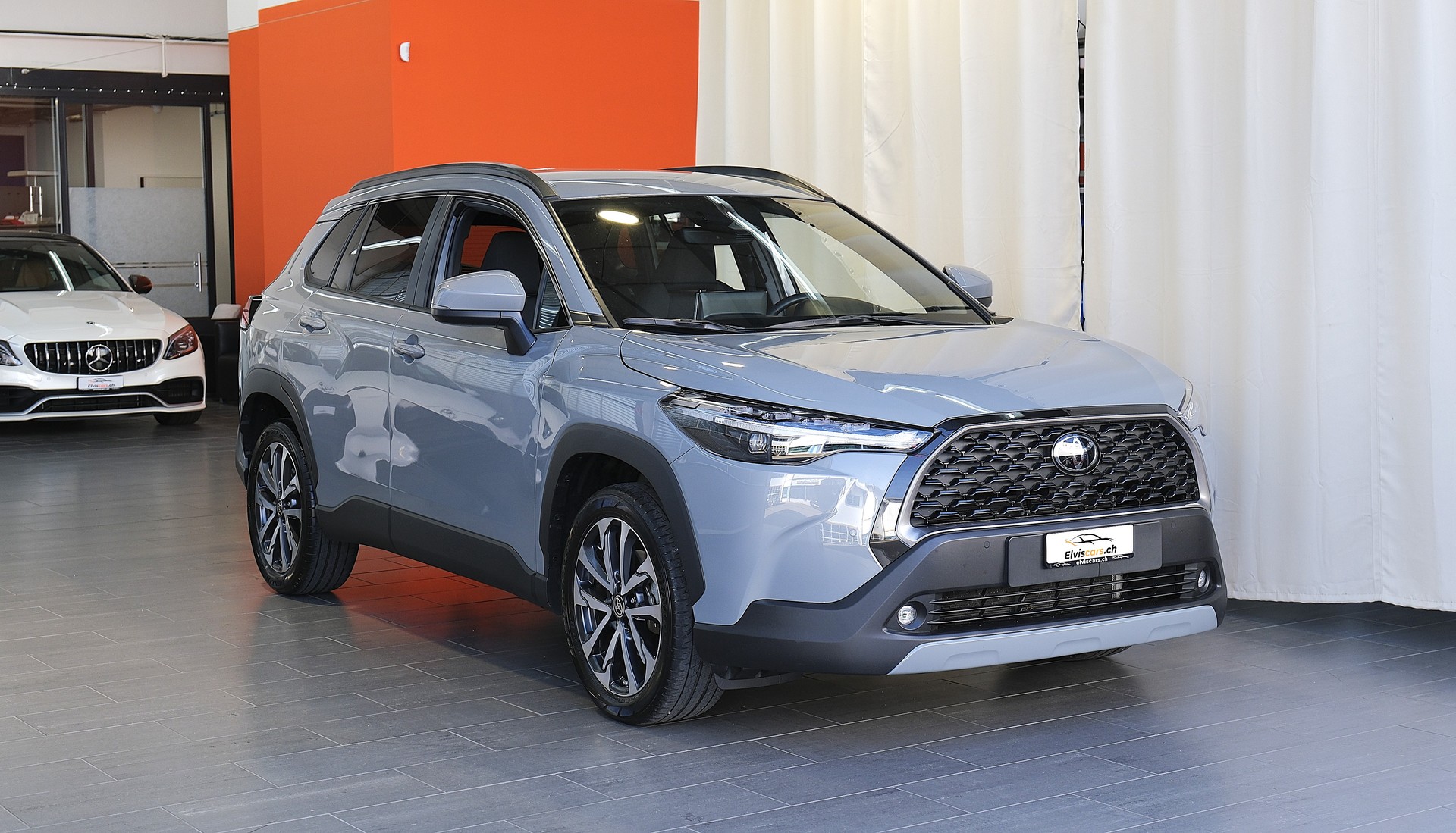 TOYOTA Corolla Cross 2.0 Trend e-CVT-image-1