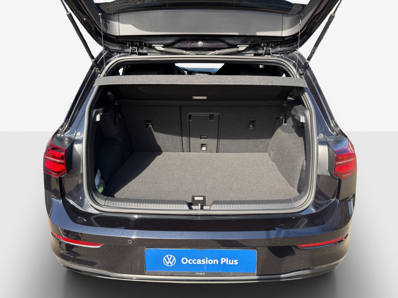 VW Golf 1.4 TSI PHEV GTE-image-13