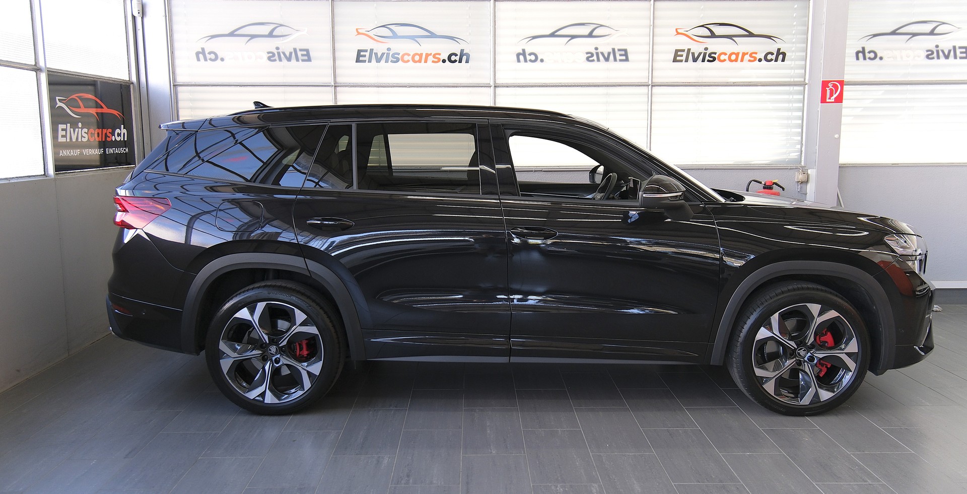 SKODA Kodiaq 2.0 TSI RS 4x4-image-27