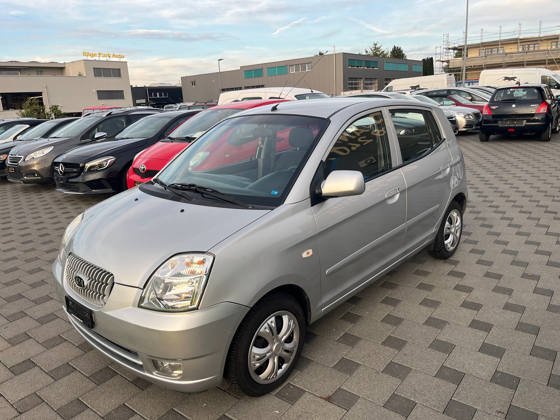 KIA Picanto 1.1 Style-image-3