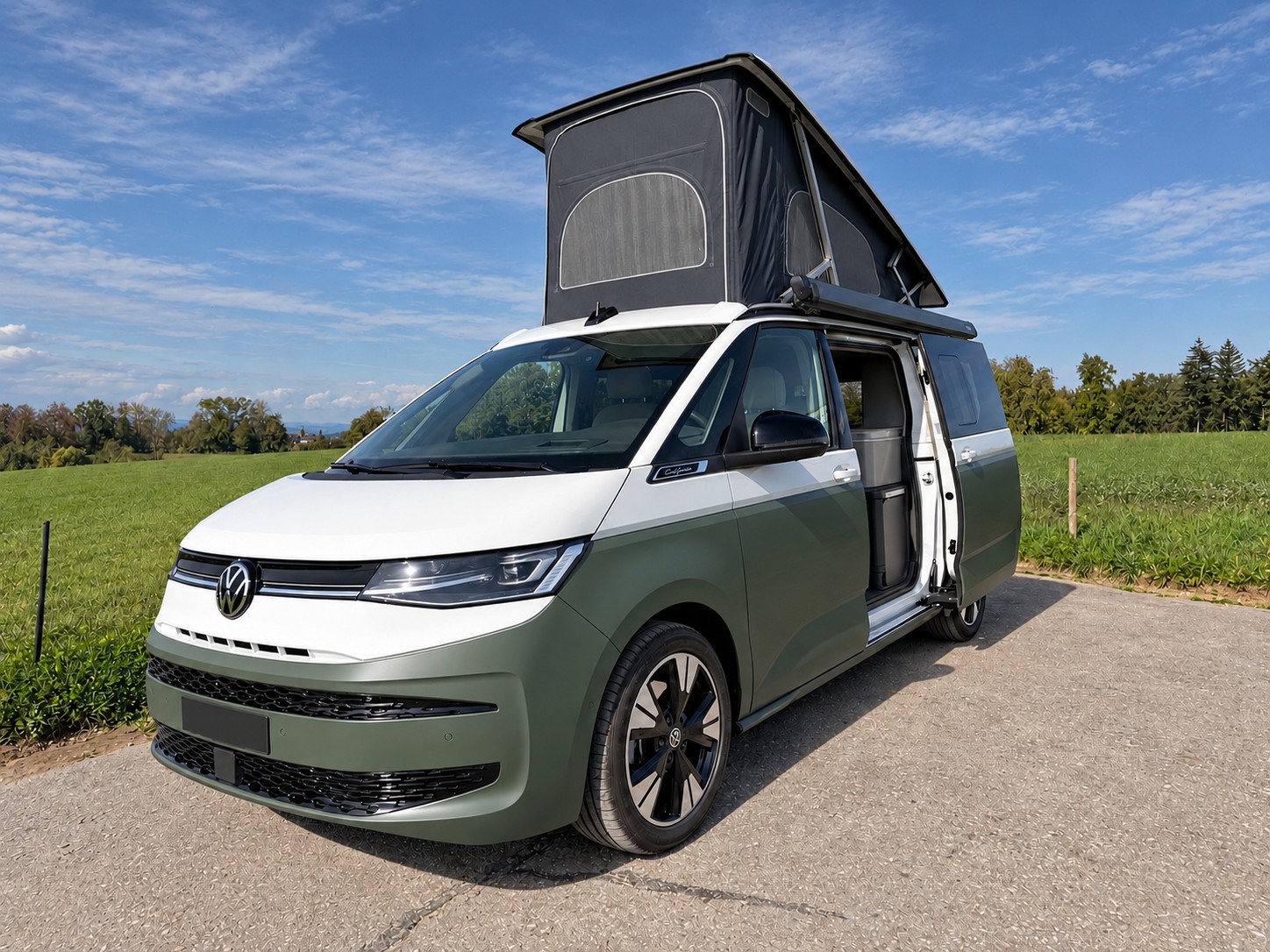 VW T7 1.5 TSI eHybrid Ocean DSG-image-1