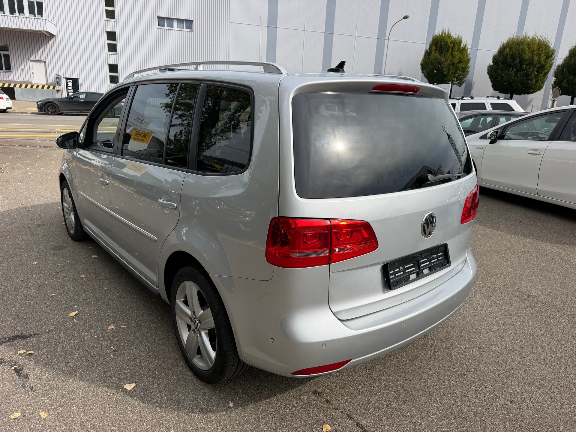 VW Touran 1.4 TSI Highline DSG-image-7