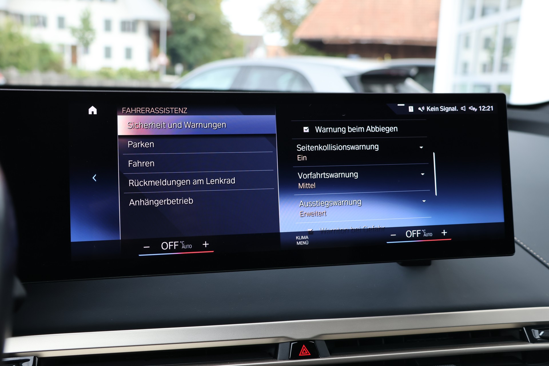 BMW iX xDrive40 (CH)-image-26