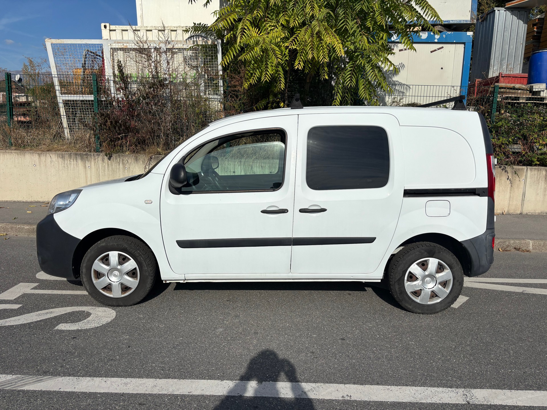 RENAULT Kangoo Medium dCi 75 ENERGY Business-image-3