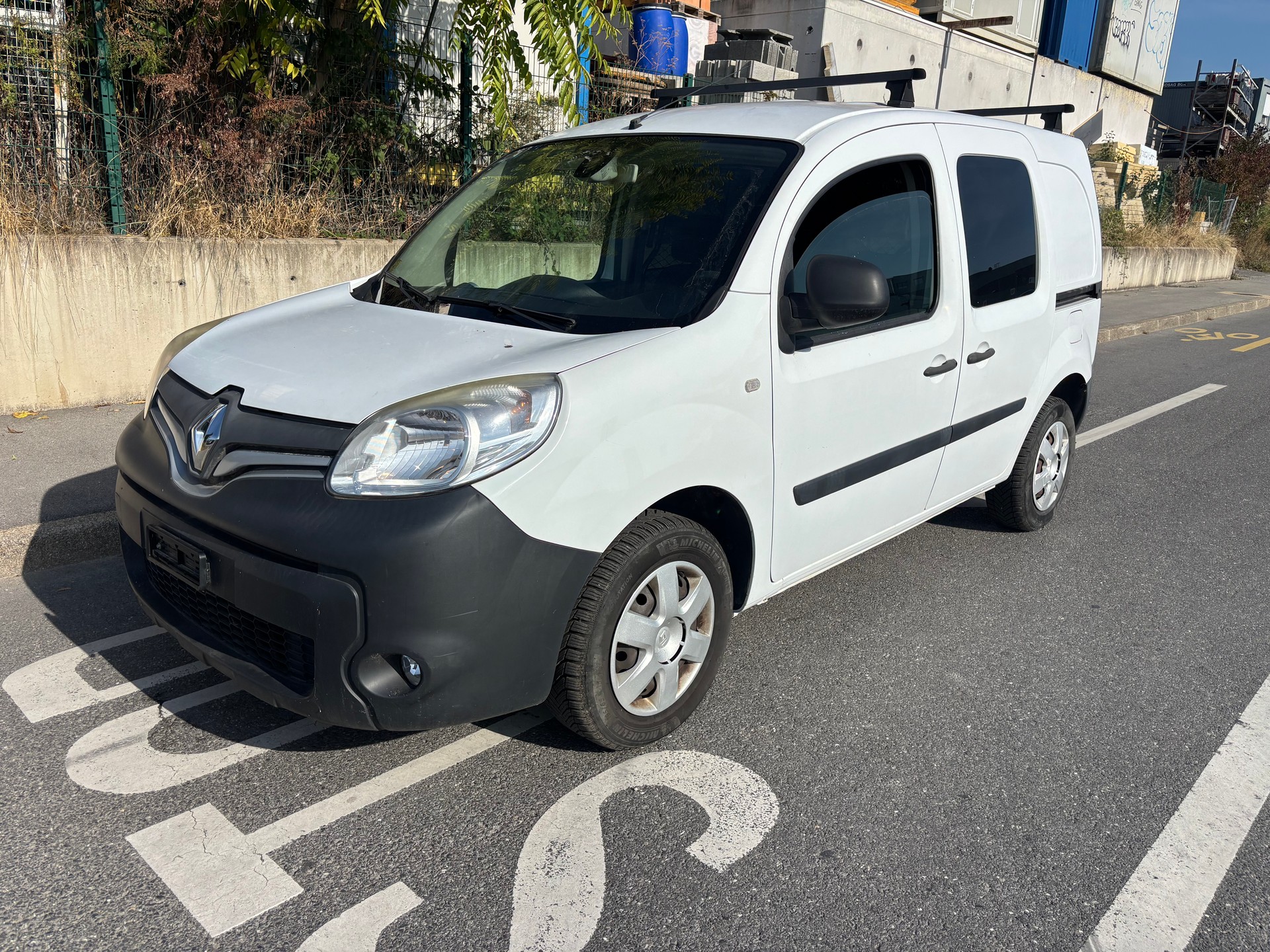 RENAULT Kangoo Medium dCi 75 ENERGY Business-image-1