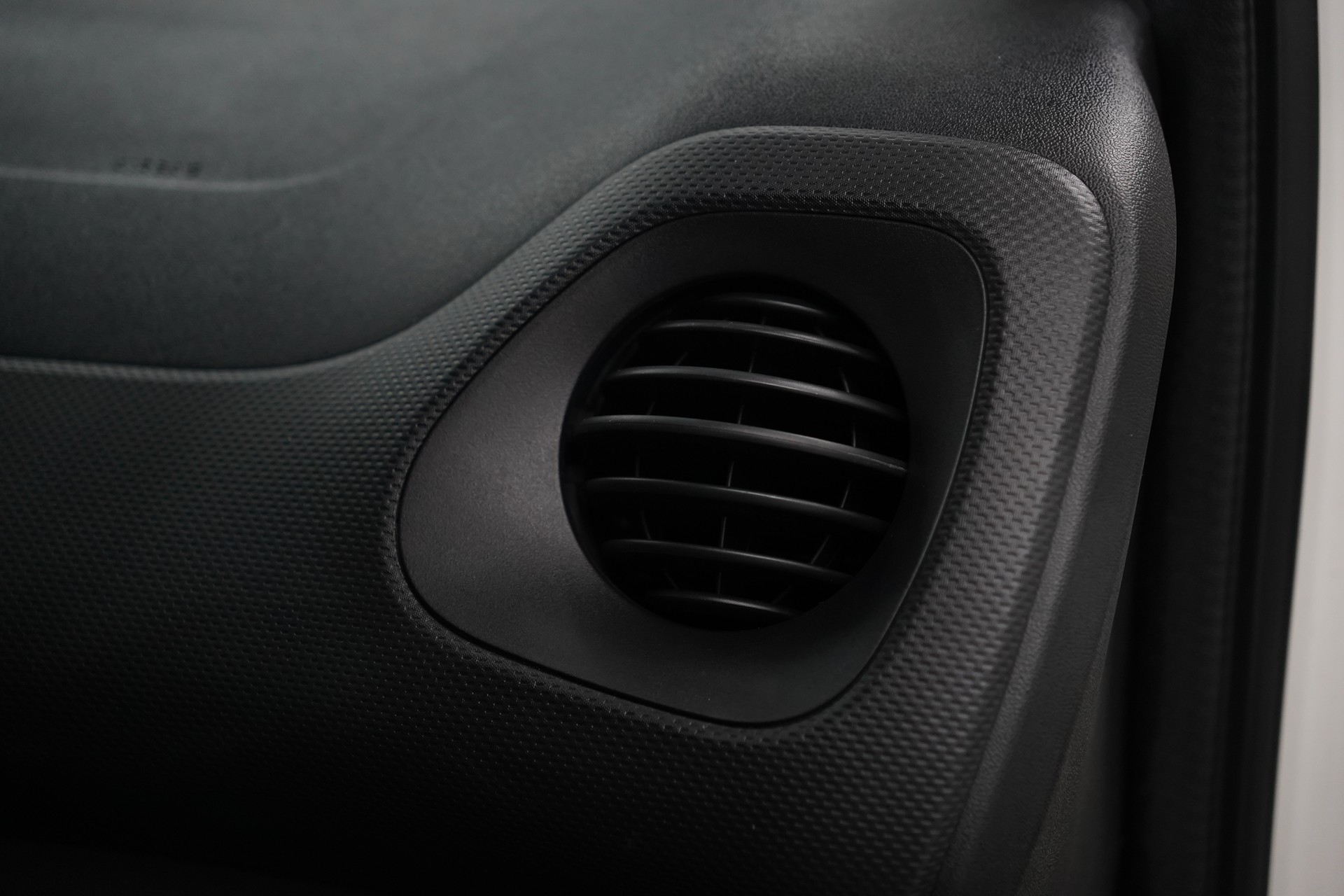 PEUGEOT 108 e-1.0 VTi Stop&Start Active Top-image-21