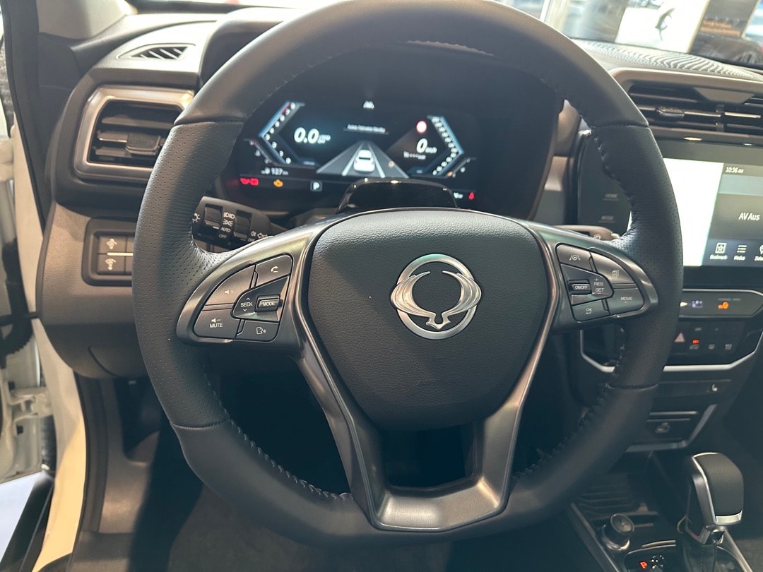KGM-SsangYong Tivoli 1.5 T GDI Steel 4WD Automat-image-13