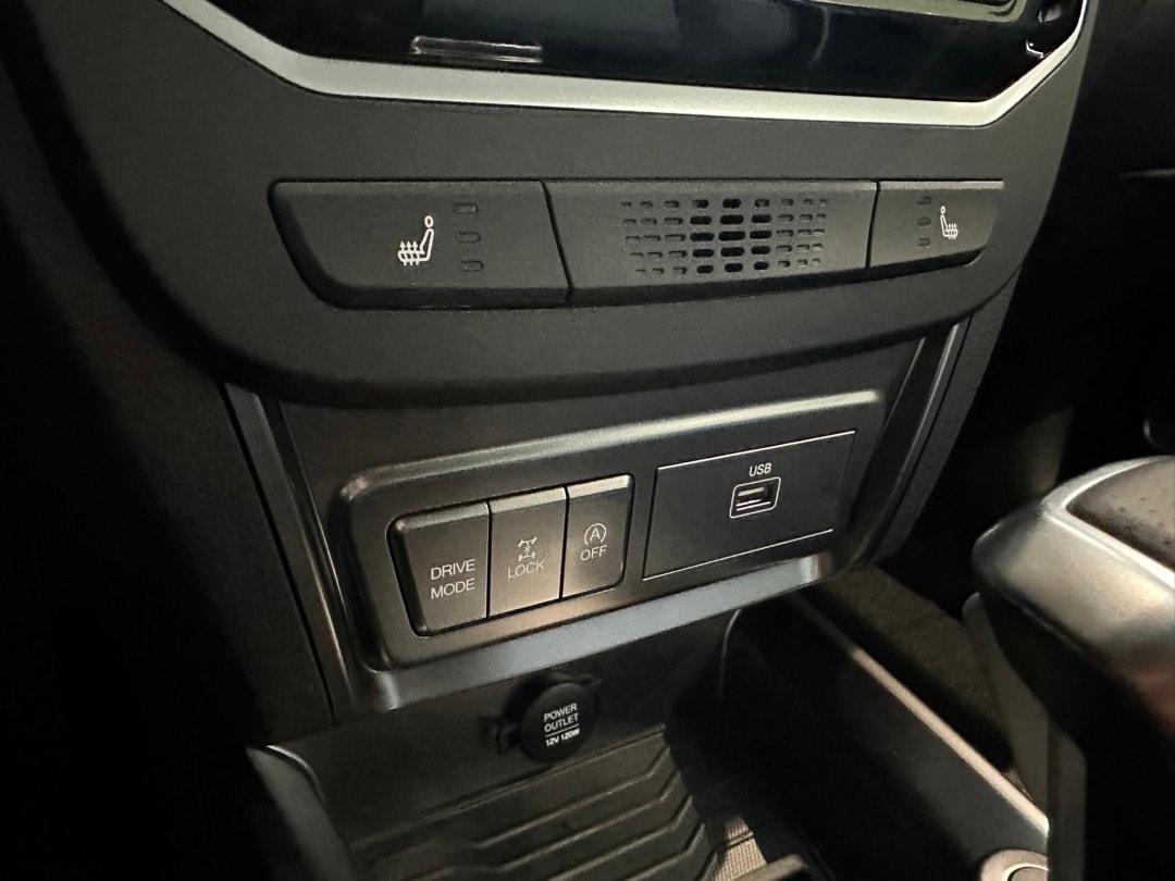 KGM-SsangYong Tivoli 1.5 T GDI Steel 4WD Automat-image-18