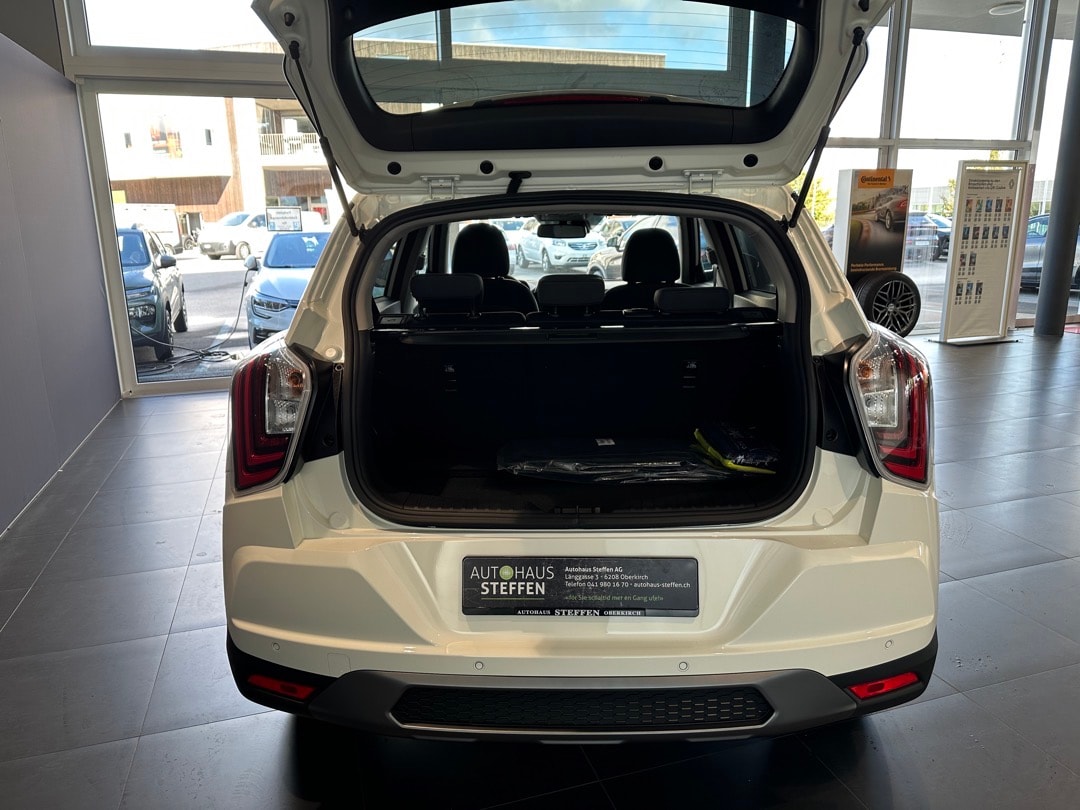 KGM-SsangYong Tivoli 1.5 T GDI Steel 4WD Automat-image-6