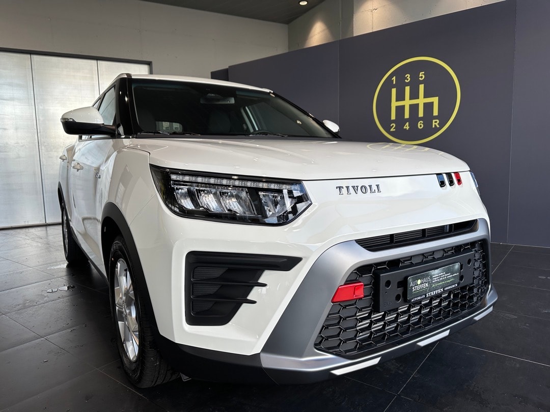 KGM-SsangYong Tivoli 1.5 T GDI Steel 4WD Automat-showroom-element-1