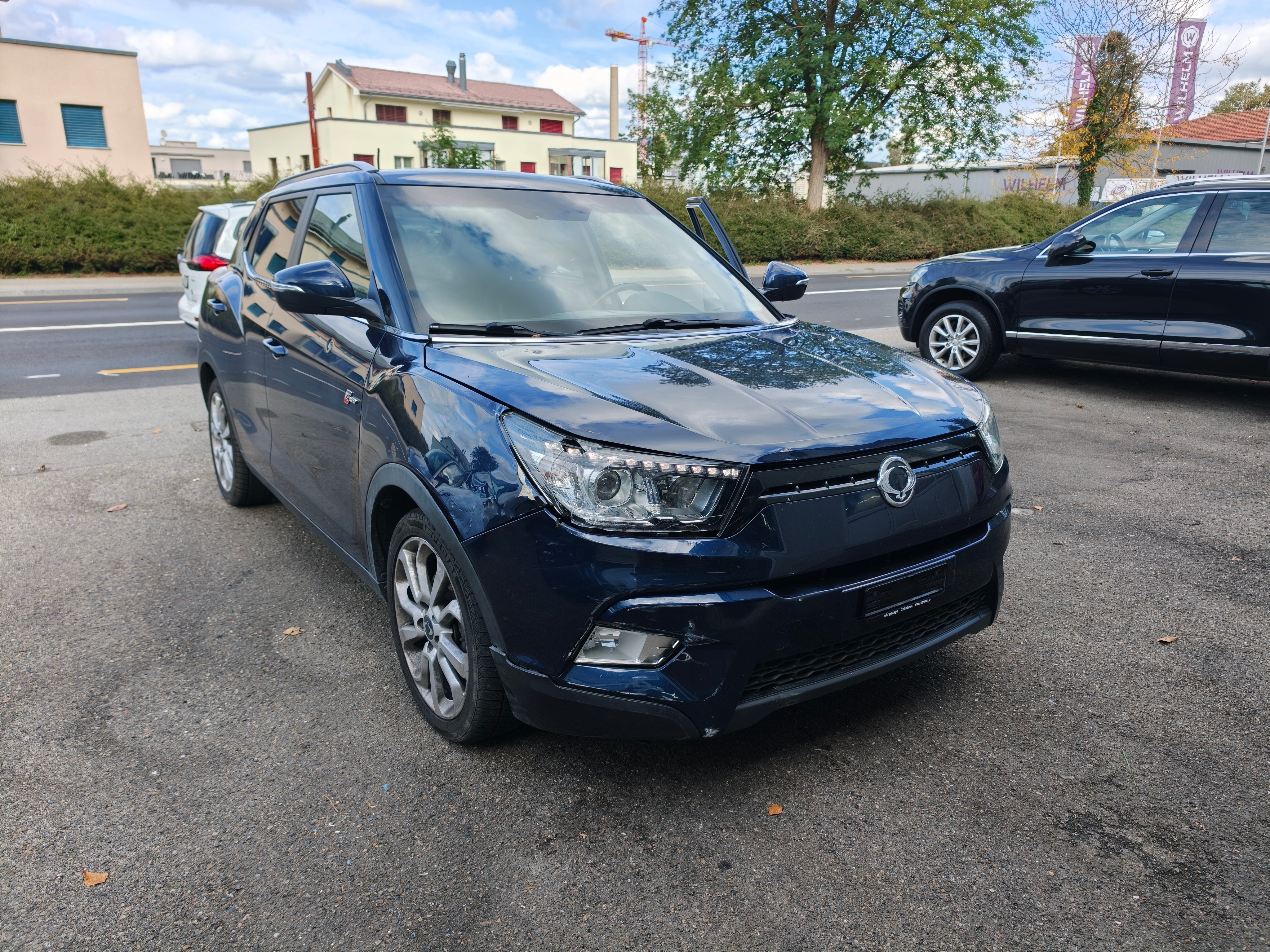 Car photo