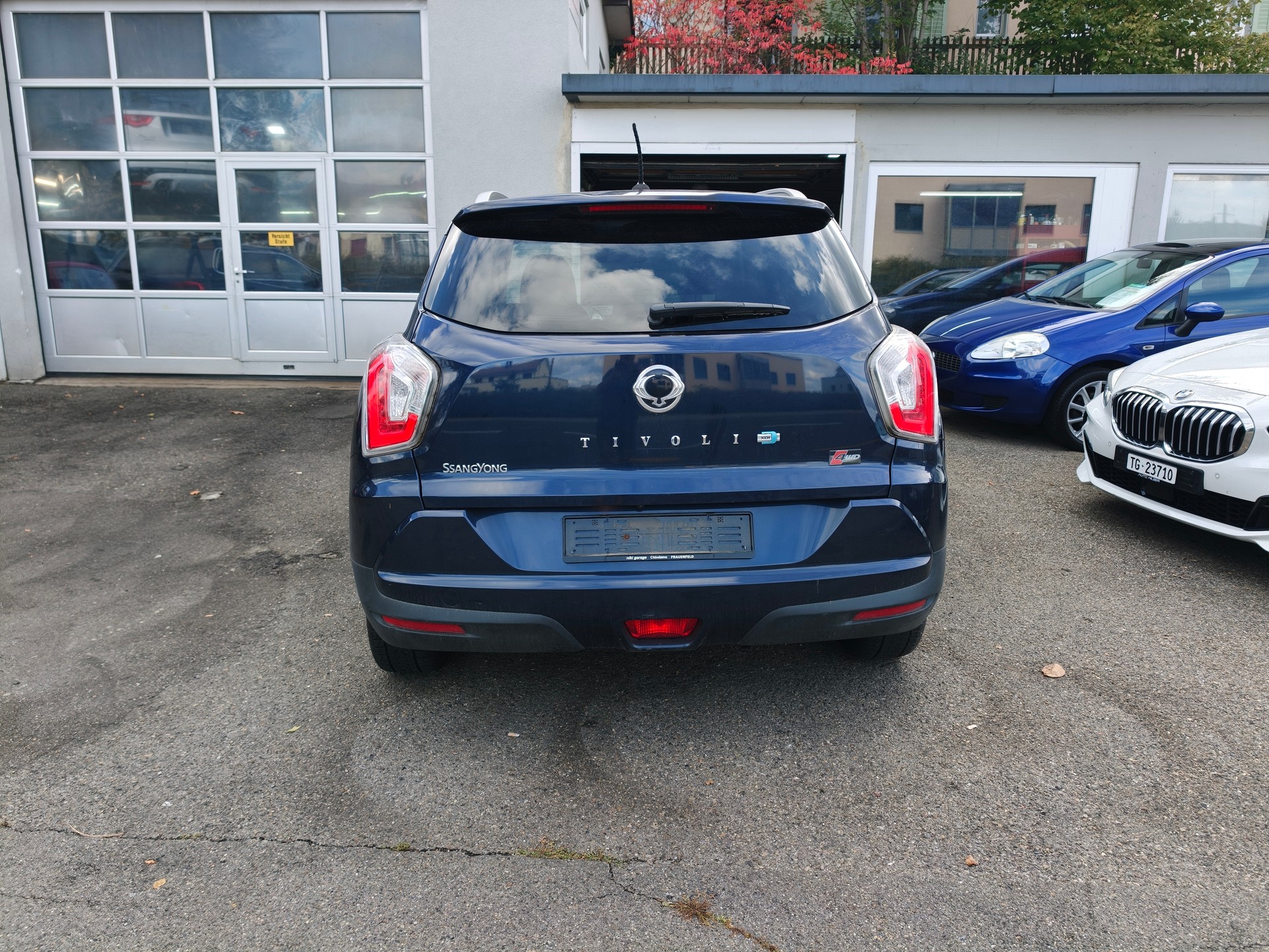 KGM-SsangYong Tivoli 1.6 eXDi Crystal 4WD Automatic-showroom-element-2