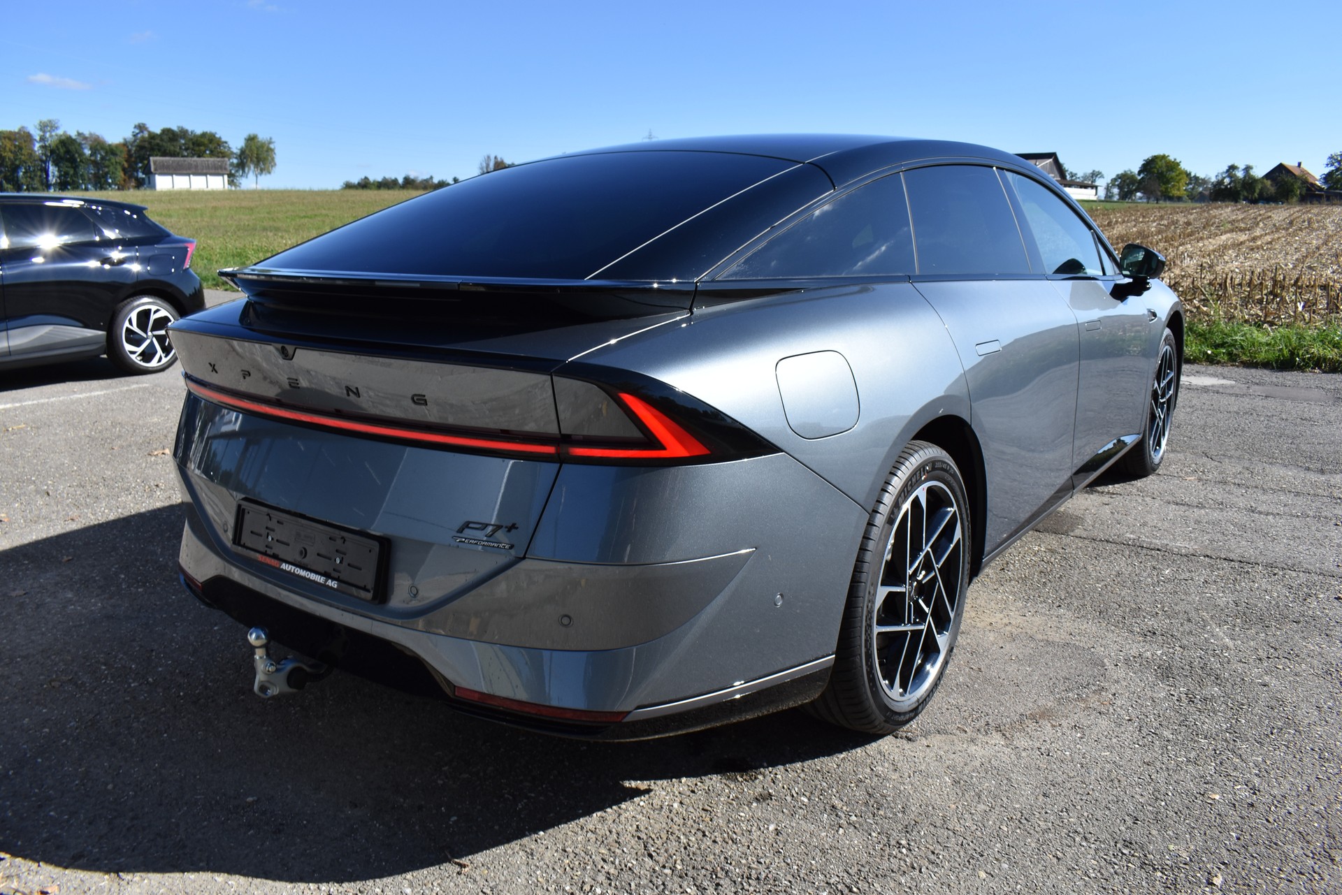 XPENG P7+ 75kWh Performance AWD-image-4