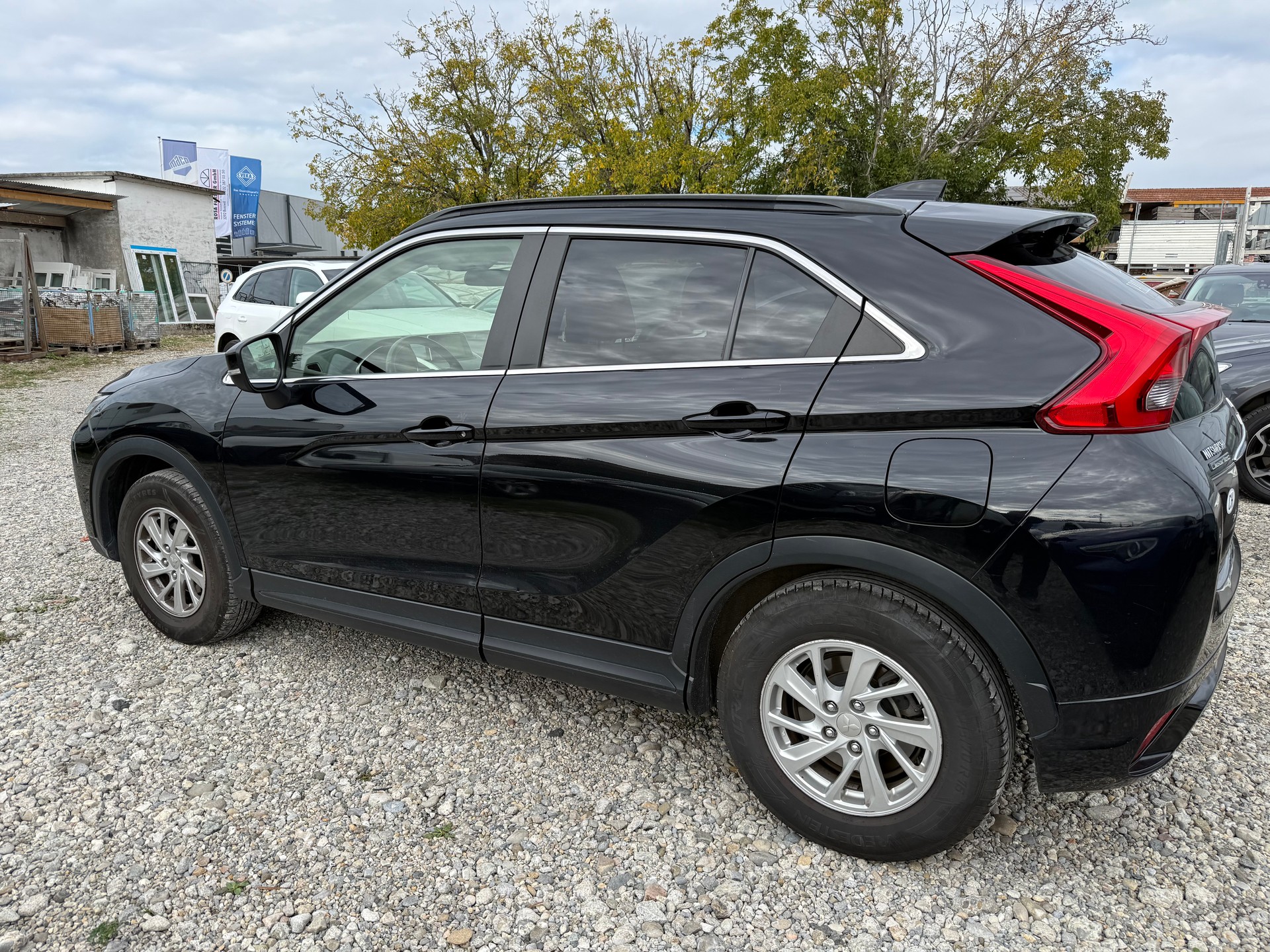 MITSUBISHI Eclipse Cross 1.5 T-Mivec Diamond 4WD CVT-image-2