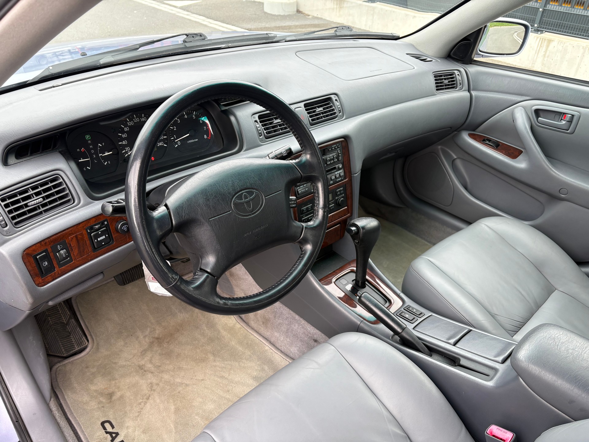 TOYOTA Camry 3.0 V6-image-9