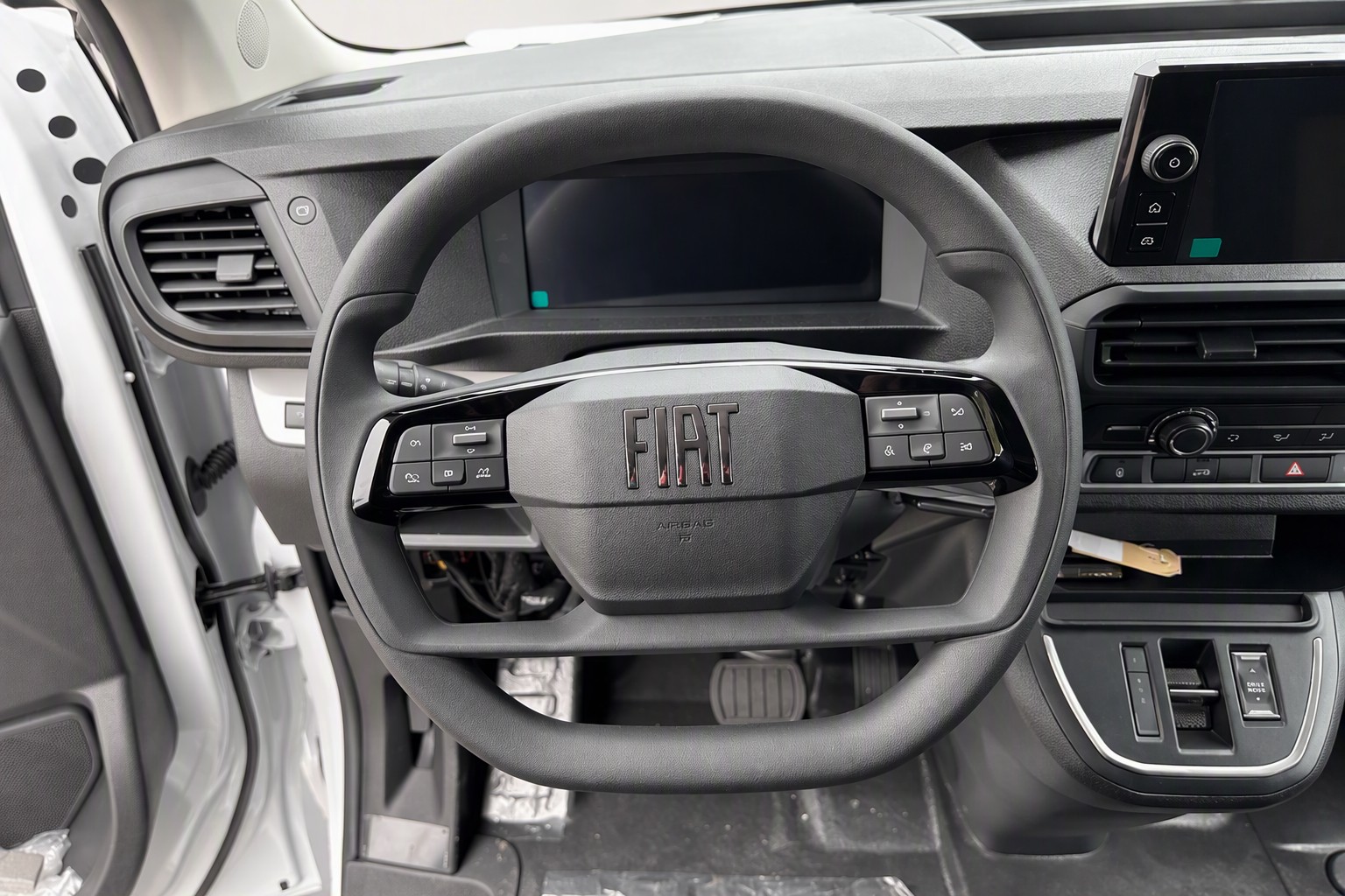 FIAT Scudo 2.2 BlueHDi L2 EAT8-image-8