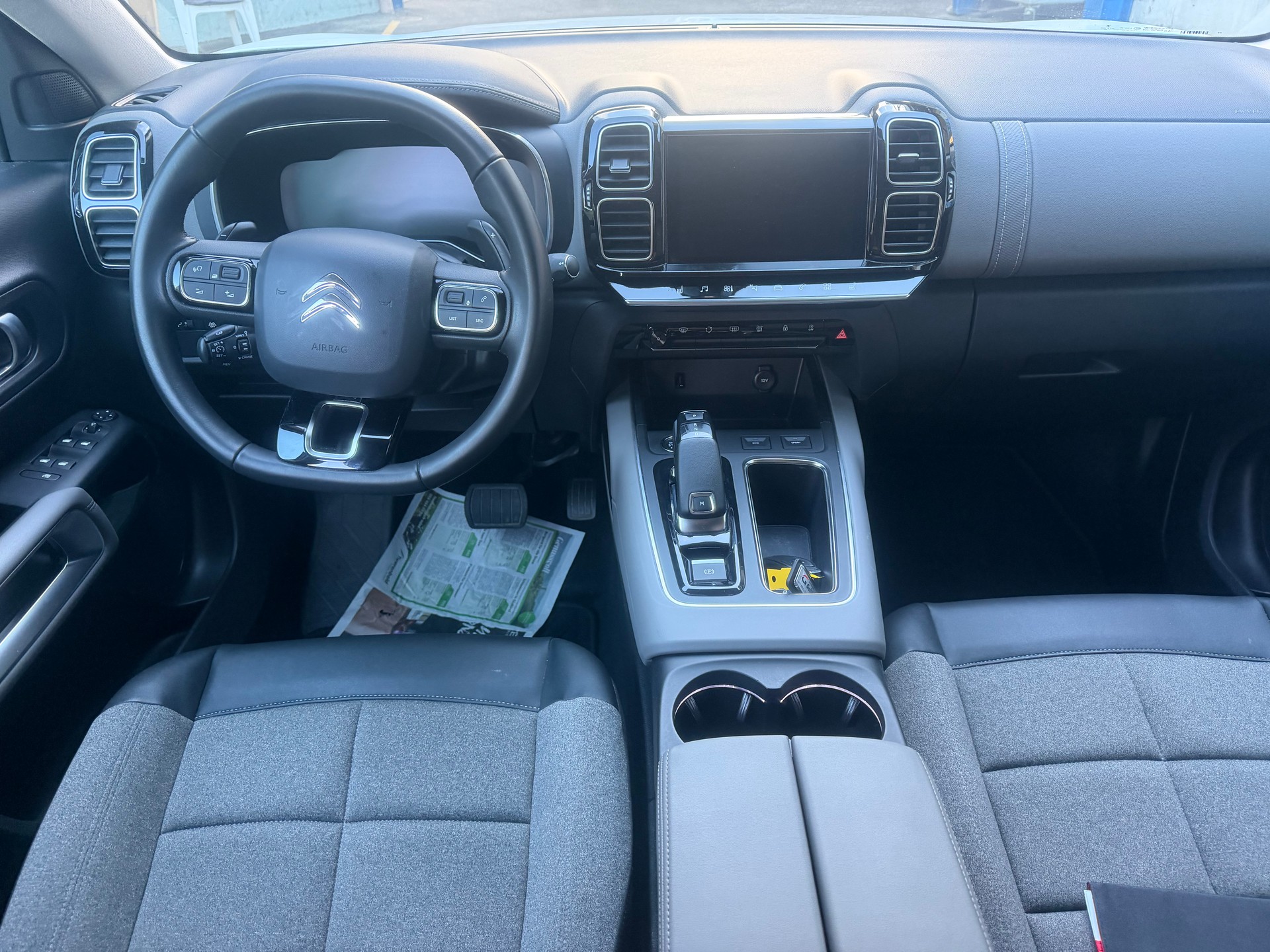 CITROEN C5 Aircross 1.5 BlueHD Shine EAT8-image-1