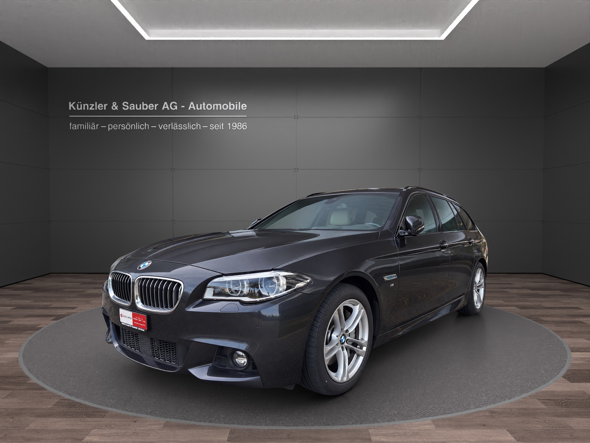 BMW 530d Touring xDrive Steptronic-image-0