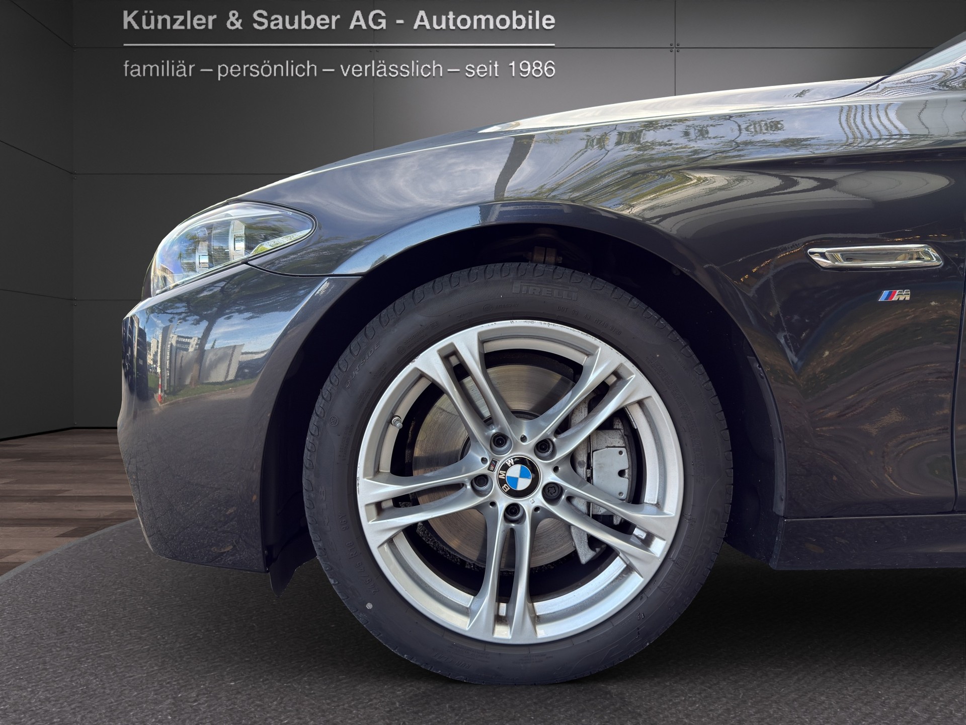 BMW 530d Touring xDrive Steptronic-image-2