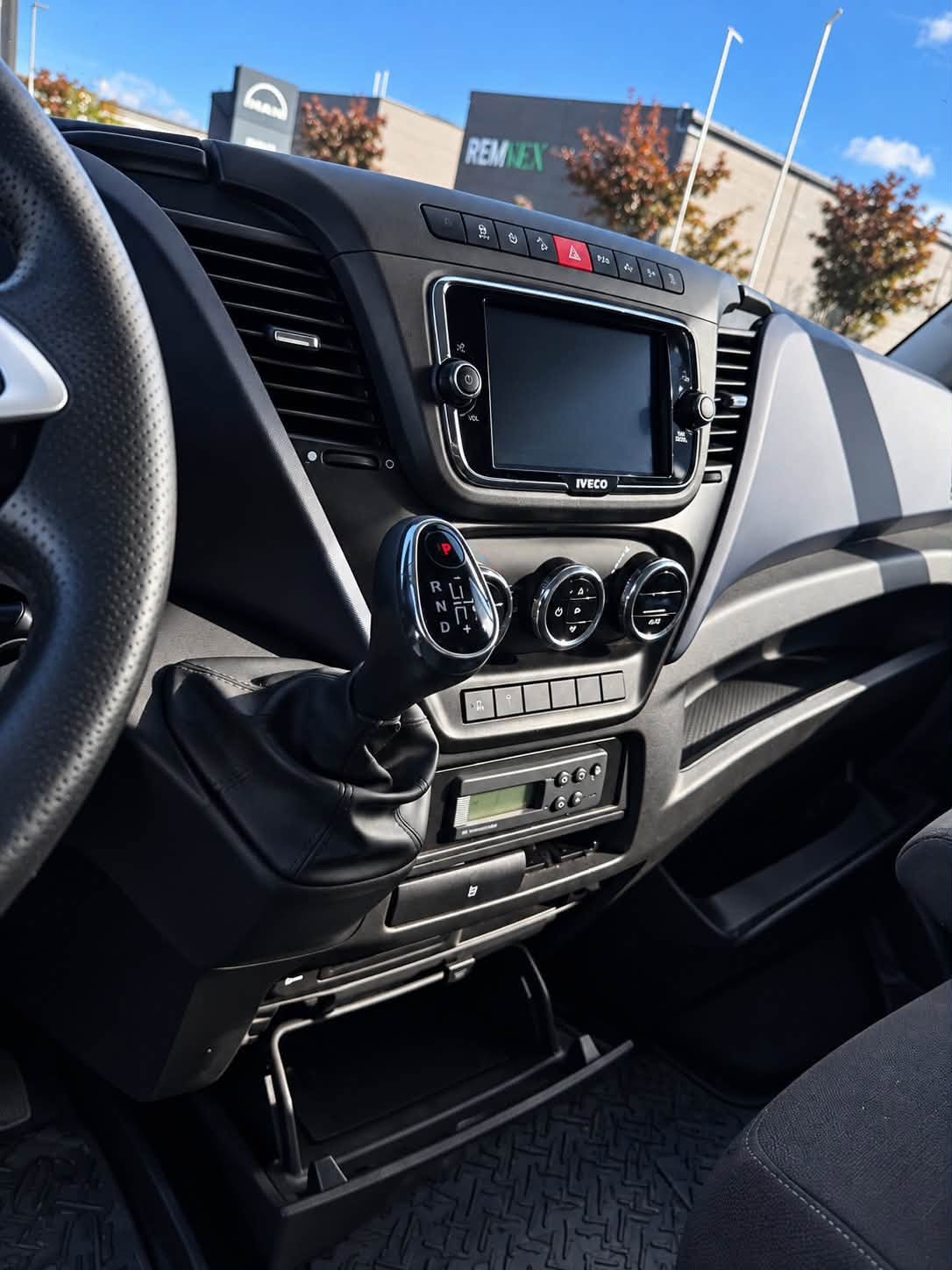 IVECO 35 S 18H A8-image-8