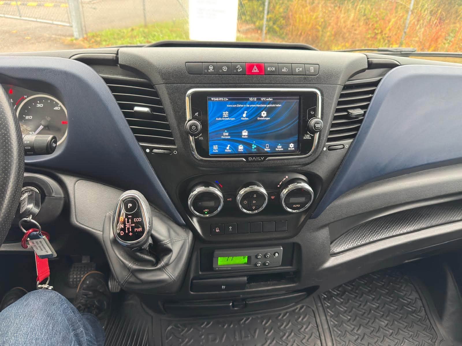 IVECO 35 S 18H A8-image-9