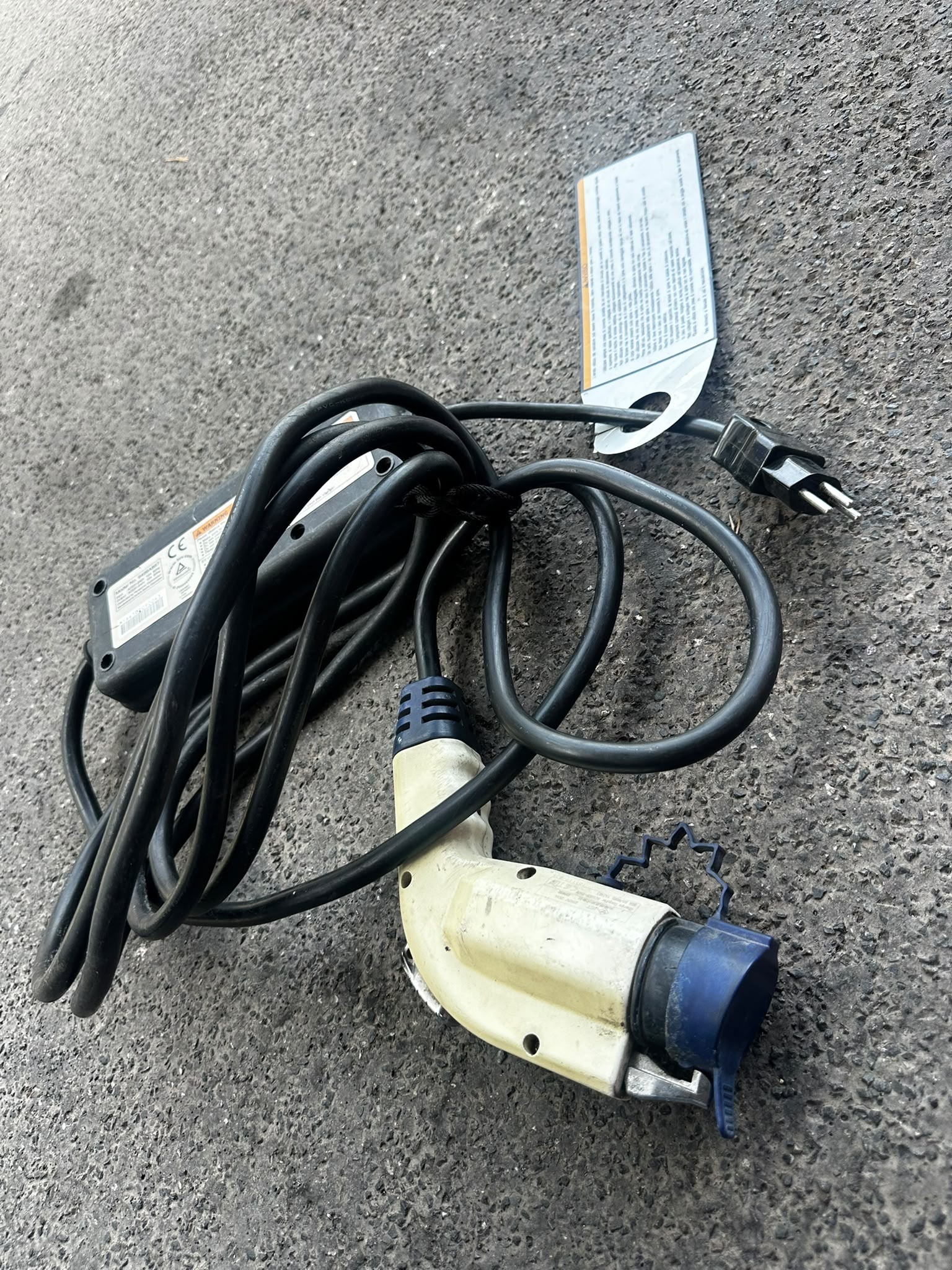 MITSUBISHI i MiEV-image-10