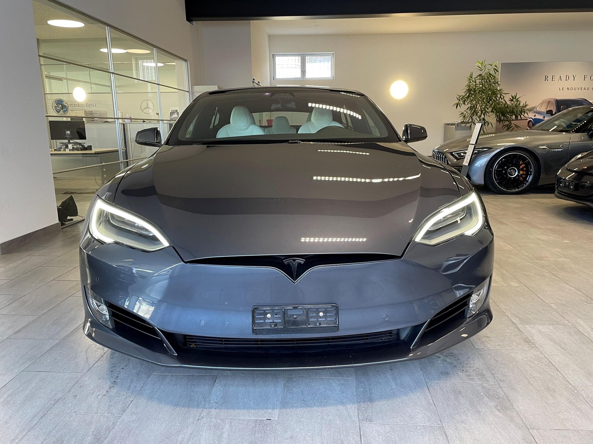TESLA Model S Performance-image-5