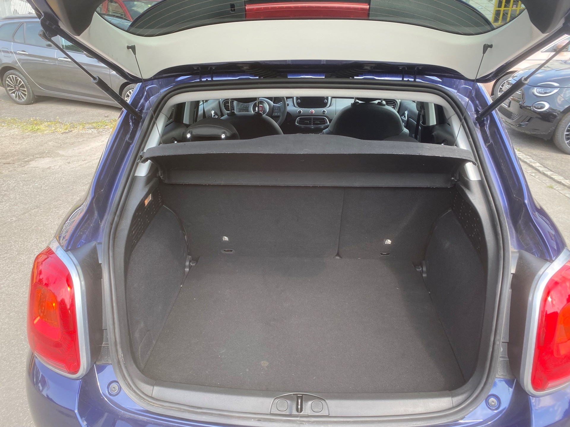 FIAT 500X 1.4T Cross 4x4 Automatic-image-9