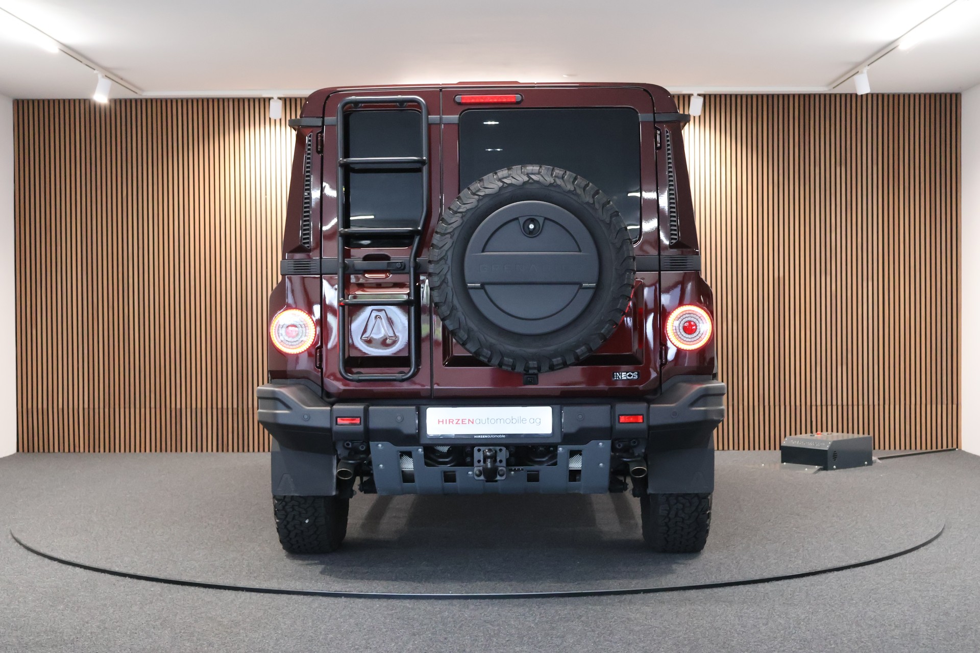 INEOS Grenadier 3.0 Fieldmaster Edition-showroom-element-3