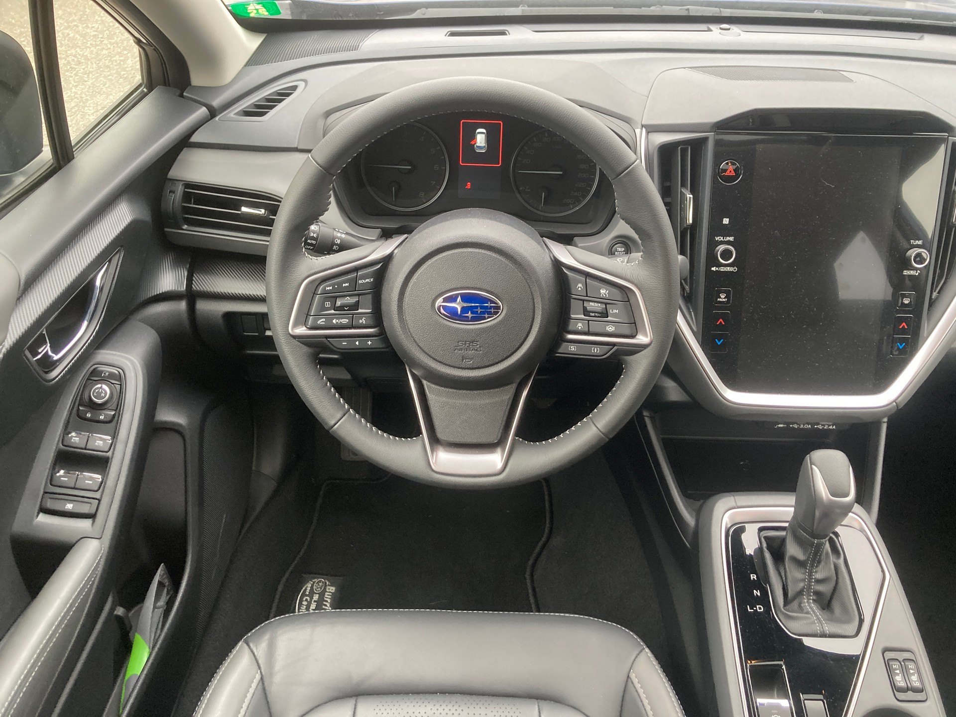 SUBARU Crosstrek 2.0 e-Boxer Luxury AWD Lineartronic-image-13