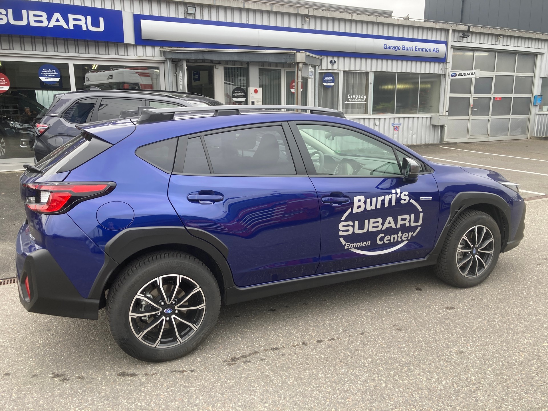 SUBARU Crosstrek 2.0 e-Boxer Luxury AWD Lineartronic-showroom-element-2