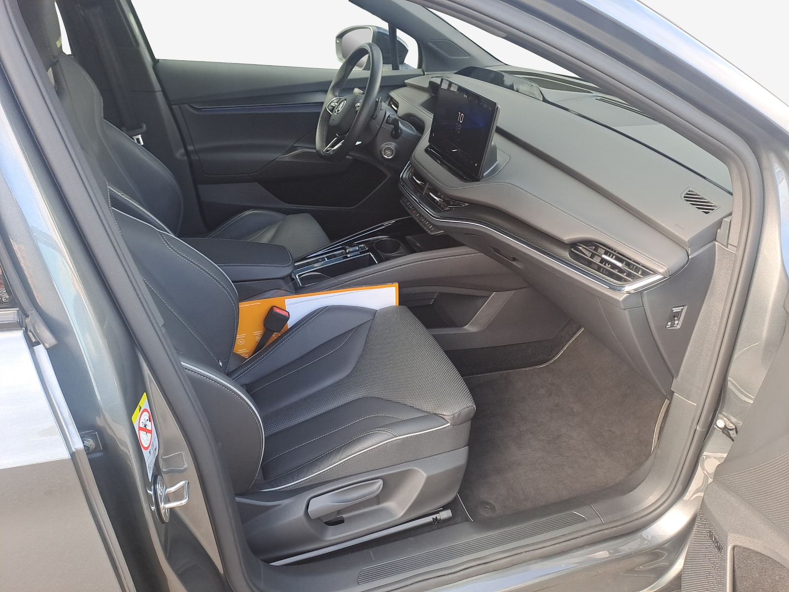 SKODA Enyaq Coupé RS iV 80 4x4-image-14
