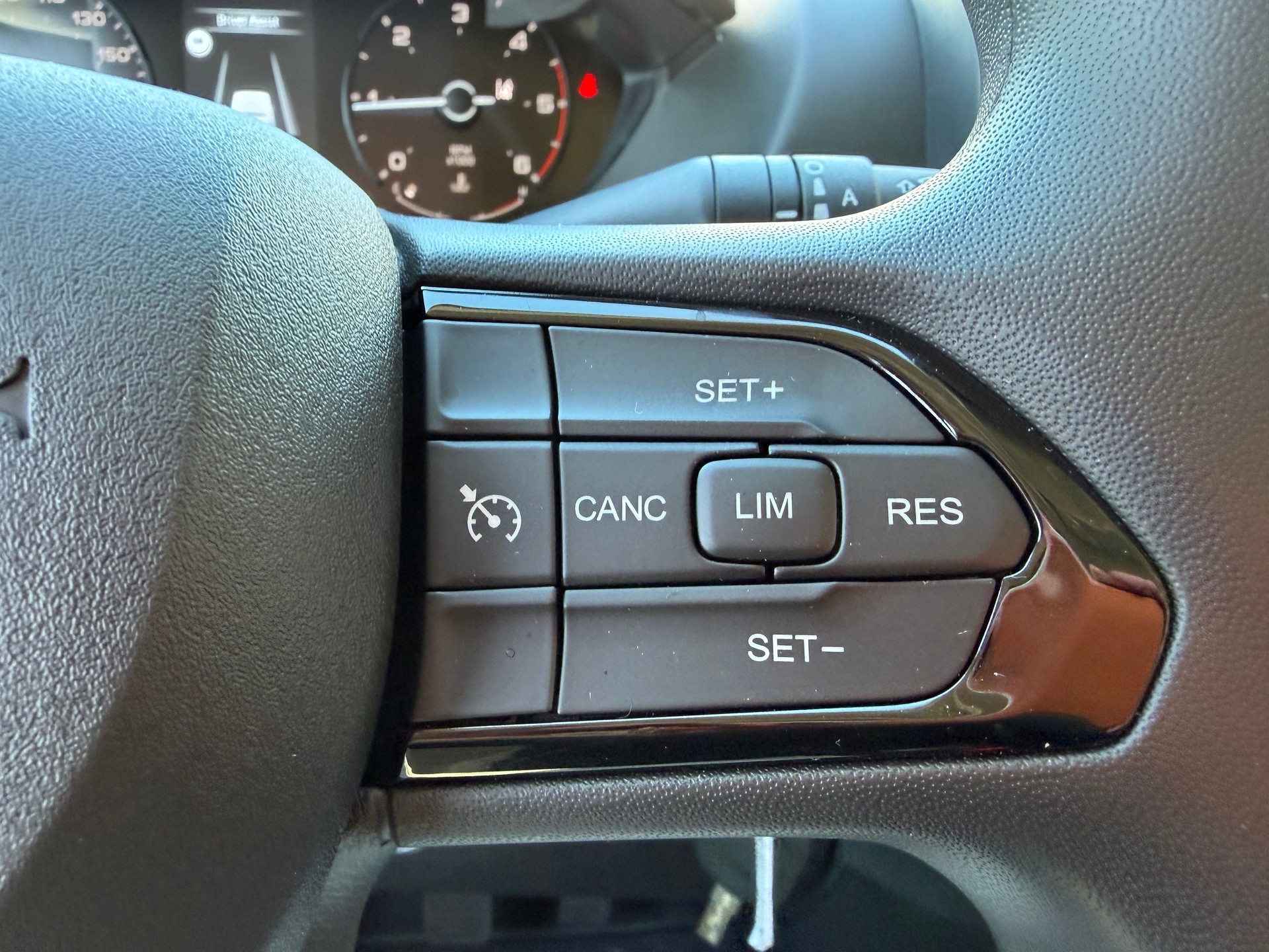 CITROEN Jumper 35 2.2 BlueHDi 140 L2H2 270° 2xAirbag Spurhalteassistent, Aut. Notbremssystem, AHK, Best Ausstattun! Alle Grösse an Lager-image-14