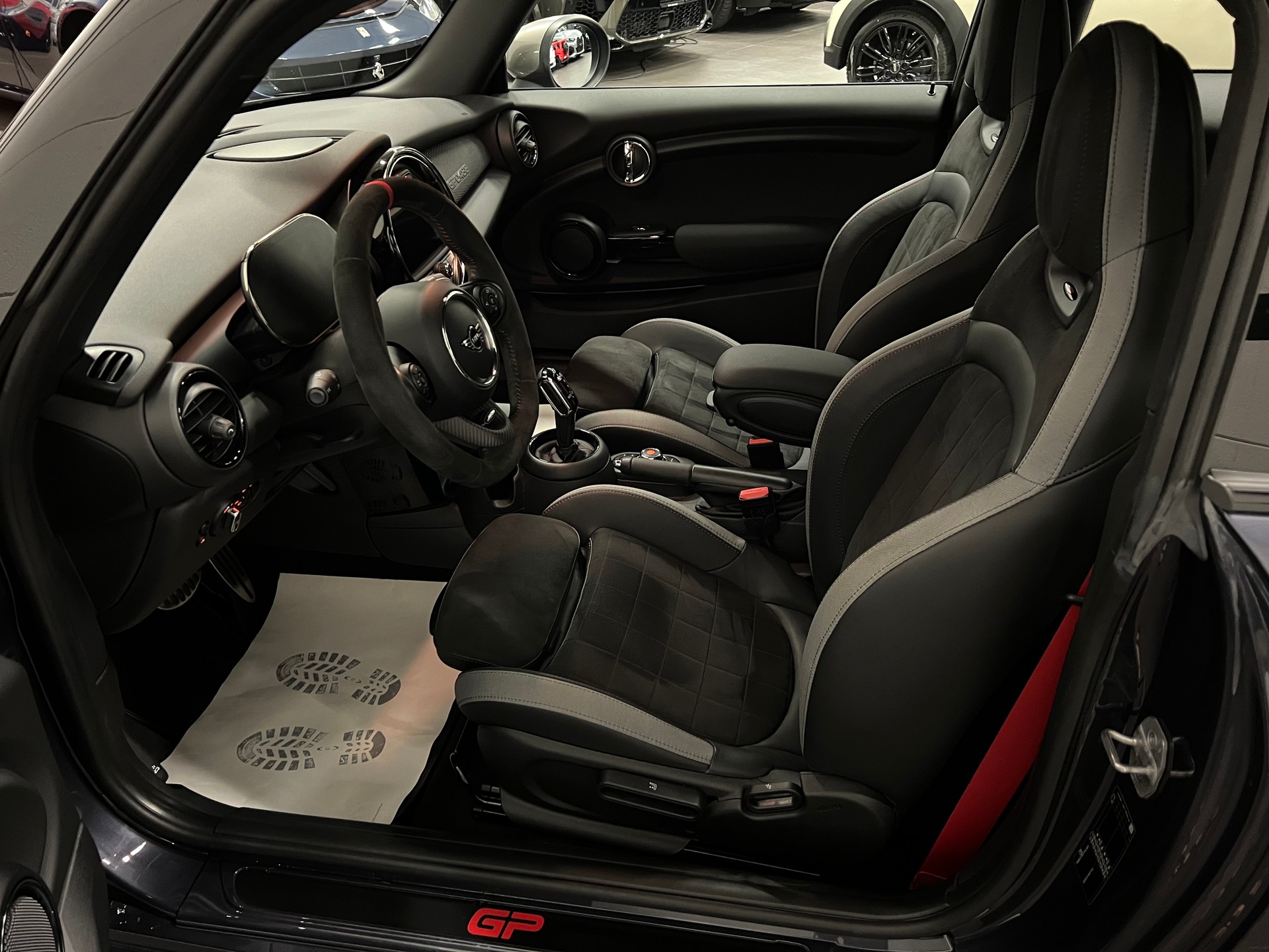 MINI Cooper John Cooper Works GP 3 Steptronic-image-18