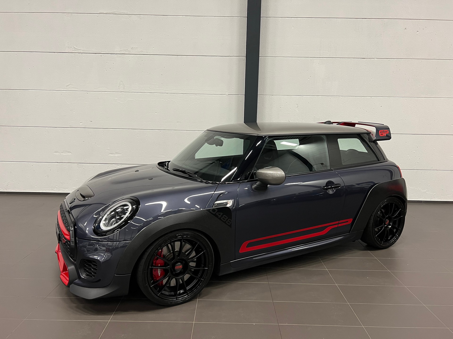 MINI Cooper John Cooper Works GP 3 Steptronic-image-4