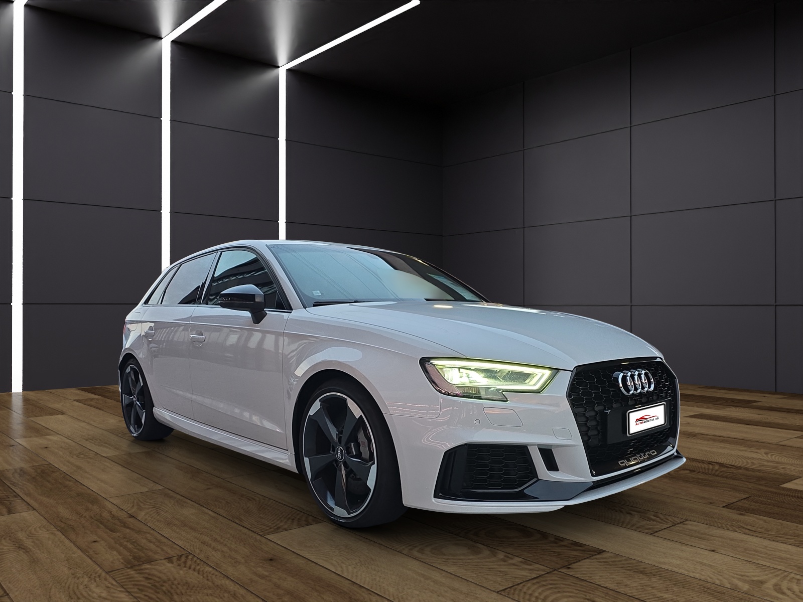 AUDI RS3 Sportback 2.5 TSI quattro S-tronic-image-1