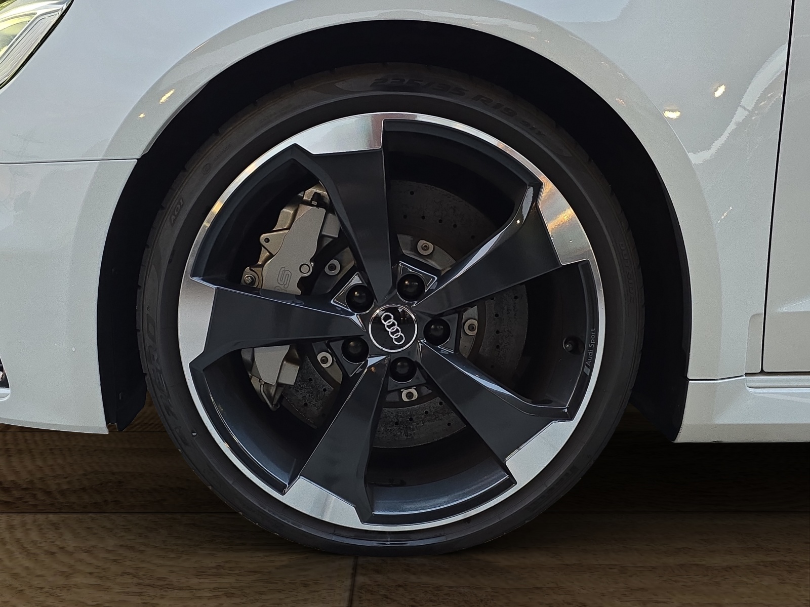 AUDI RS3 Sportback 2.5 TSI quattro S-tronic-image-21