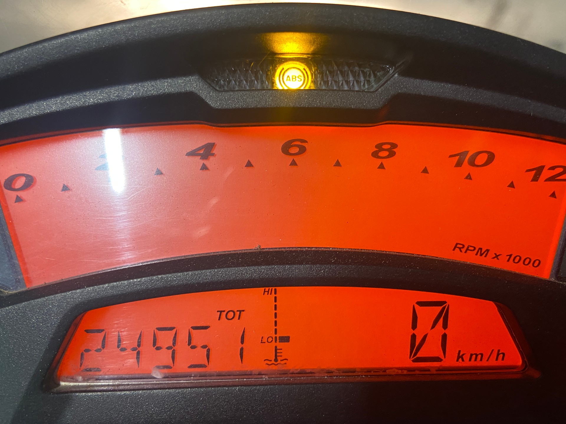DUCATI Monster 696M ABS-image-4