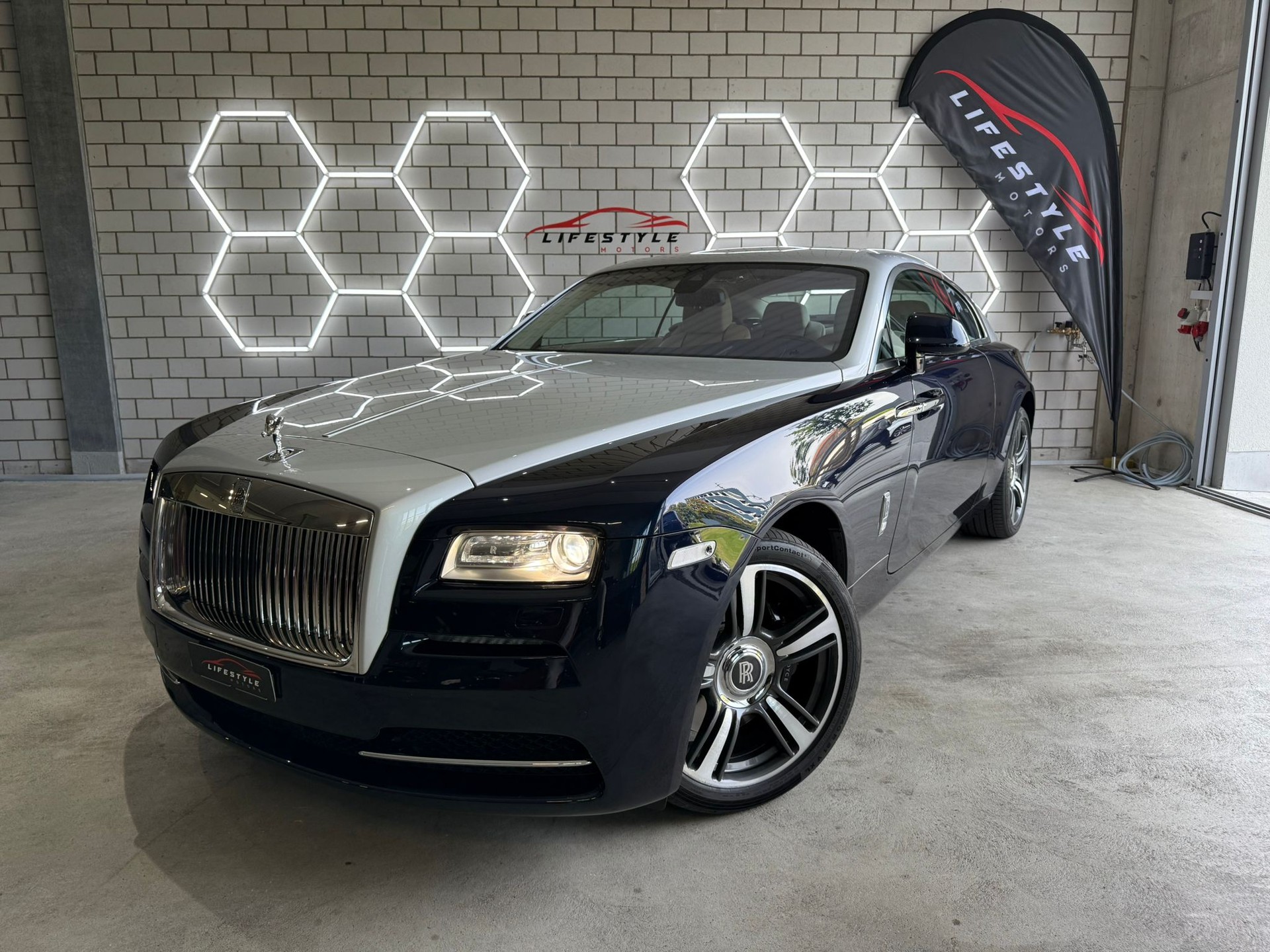 ROLLS-ROYCE Wraith 6.6 V12-image-0