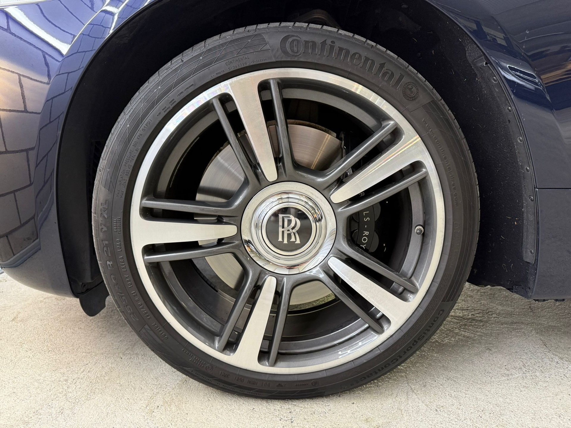 ROLLS-ROYCE Wraith 6.6 V12-image-12