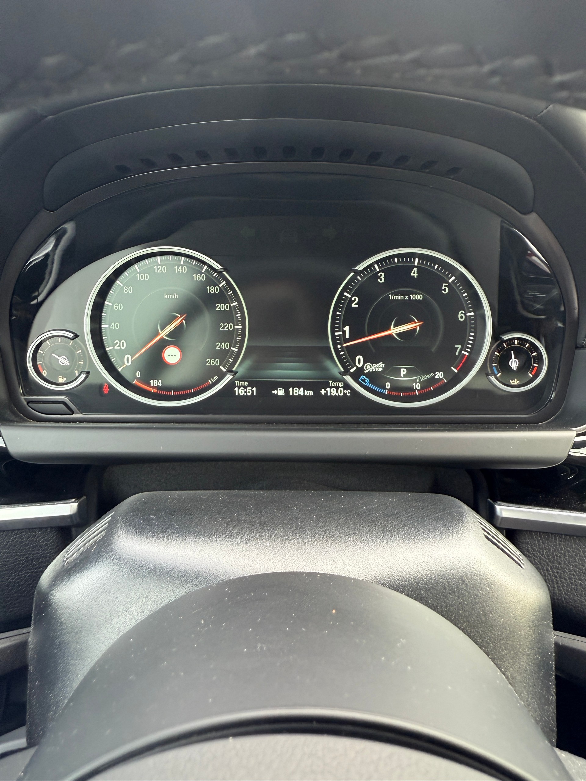 BMW 650i Cabrio xDrive-image-14